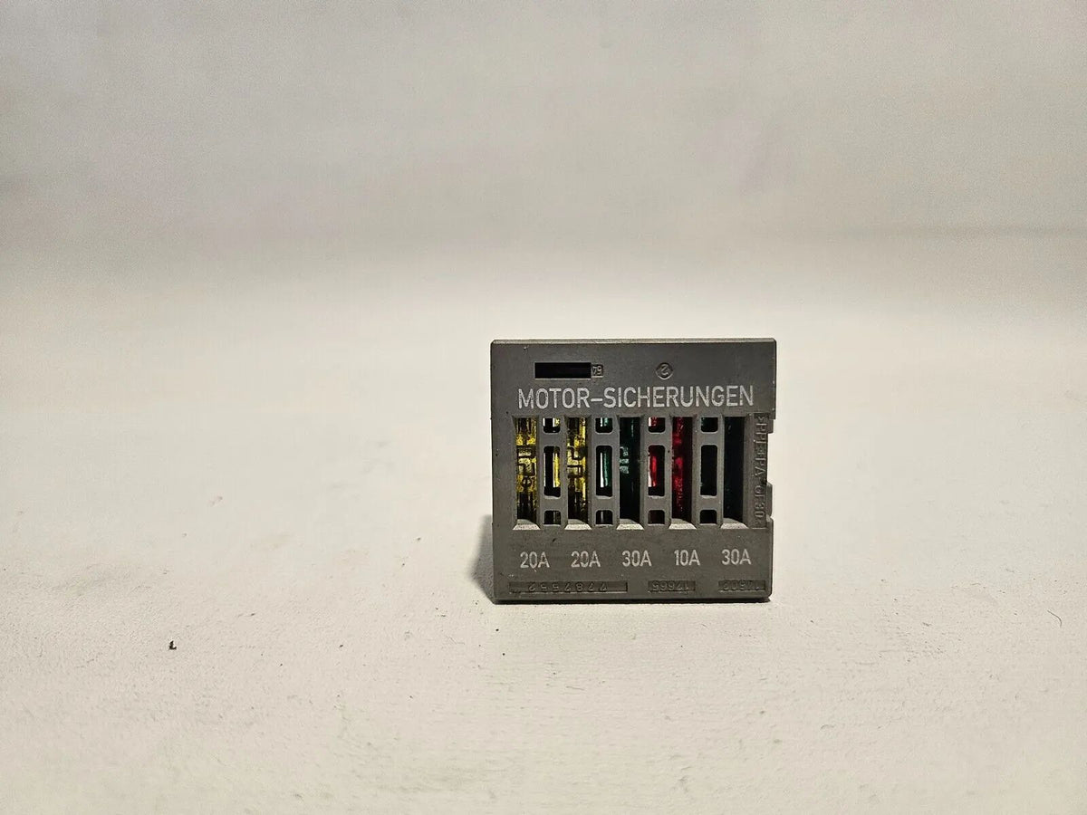 oryginalne BMW 3 E90 E91 bezpieczniki przekaźniki 7787552 17665000000 2008 11457944