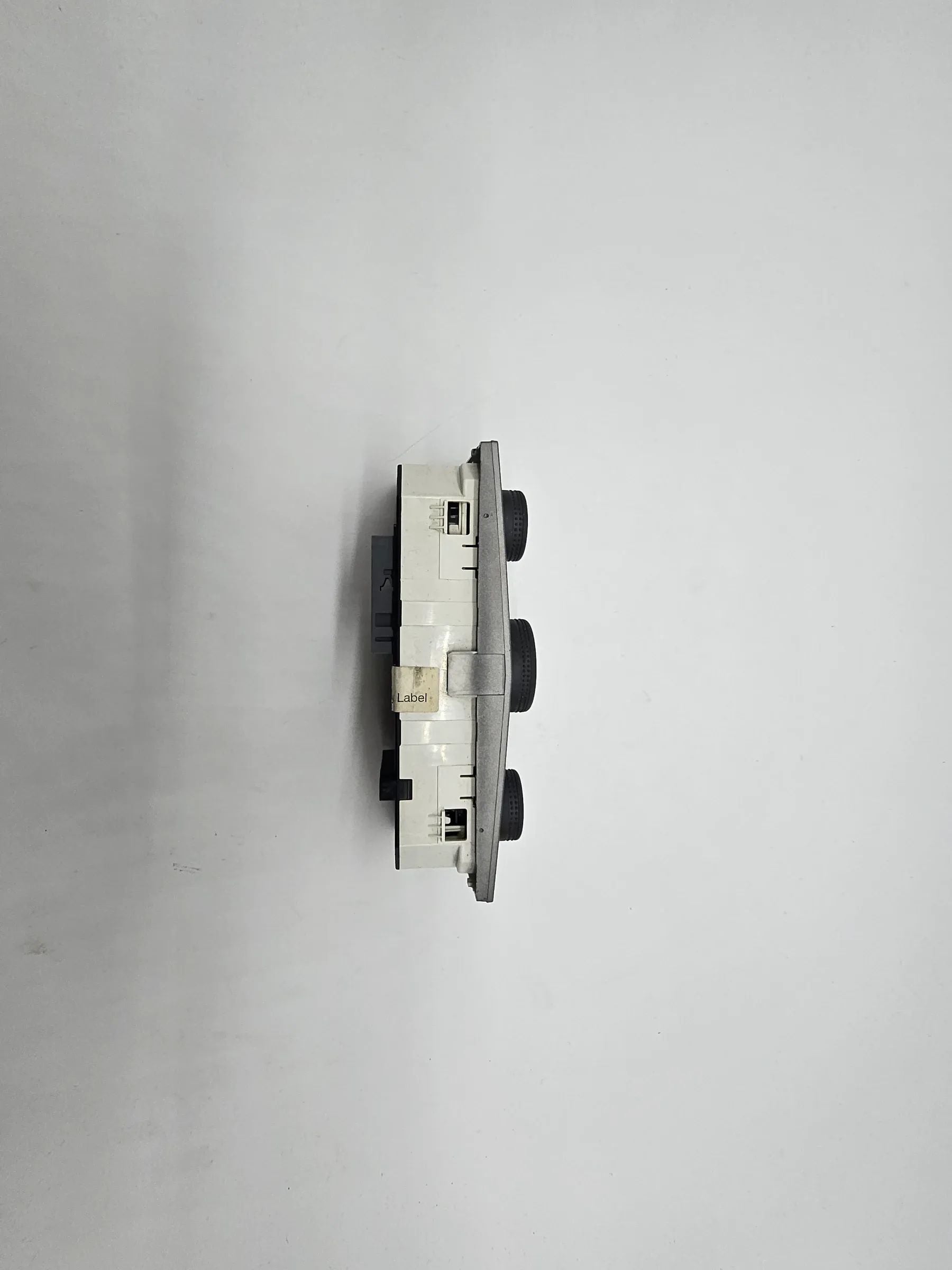 Oryginalny panel sterowania klimatyzacją i ogrzewaniem Opel Astra H 13201300 90151-241/0005