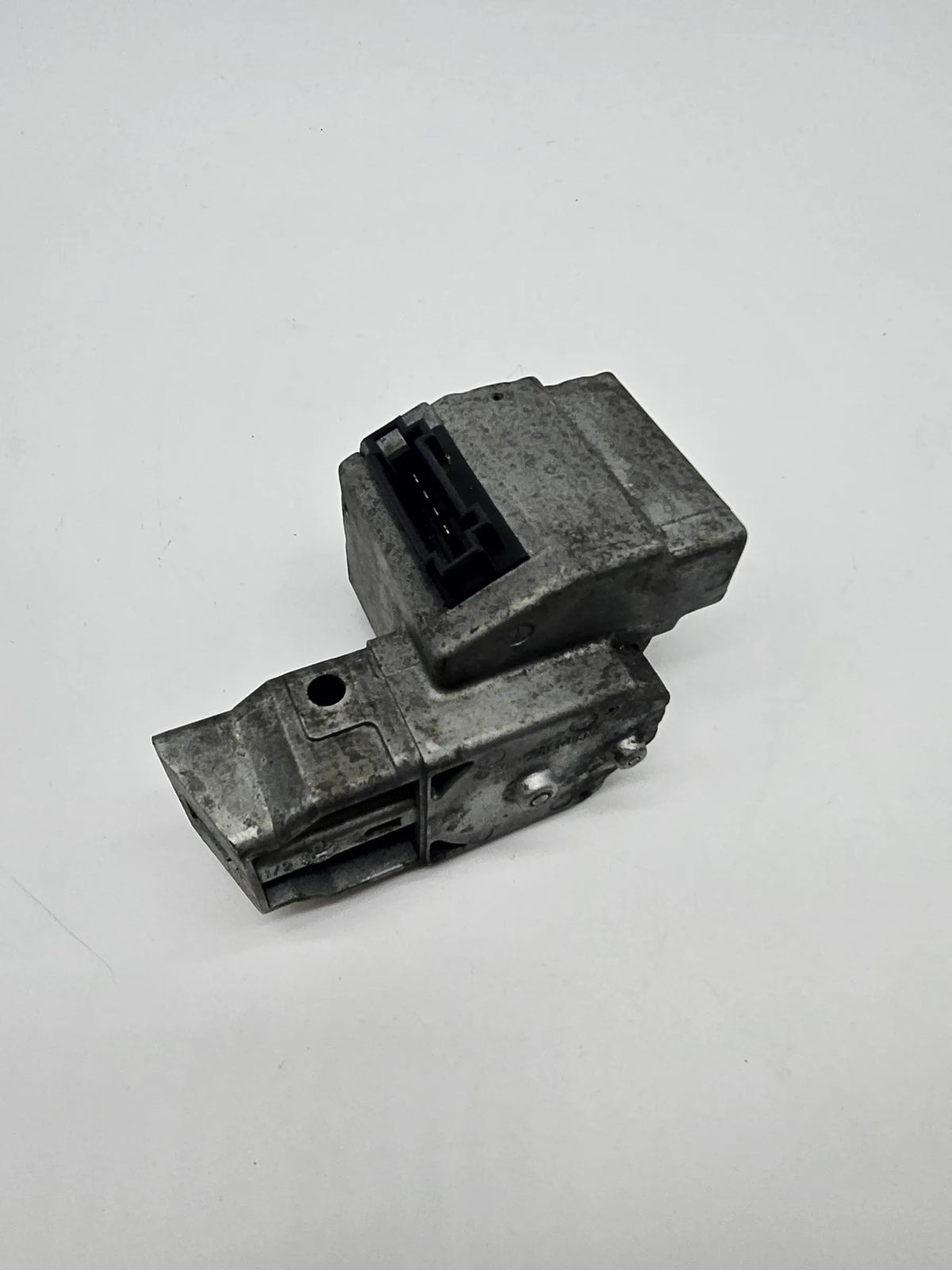 ORIGINALNE MERCEDES BENZ CLK (C208) 320 Sterownik Blokady Kierownicy A2084620330