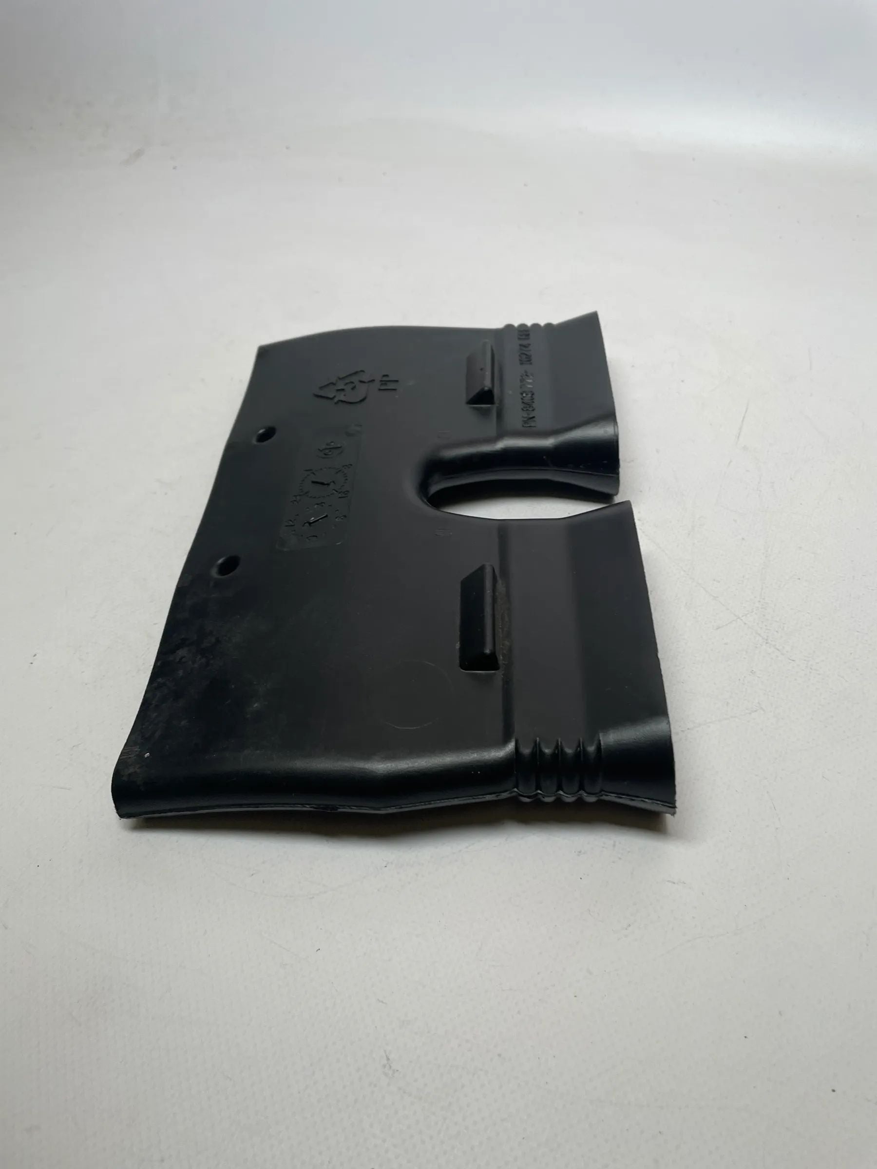 Original BMW X3 (E53) conduit de chauffage droit arrière 8408772