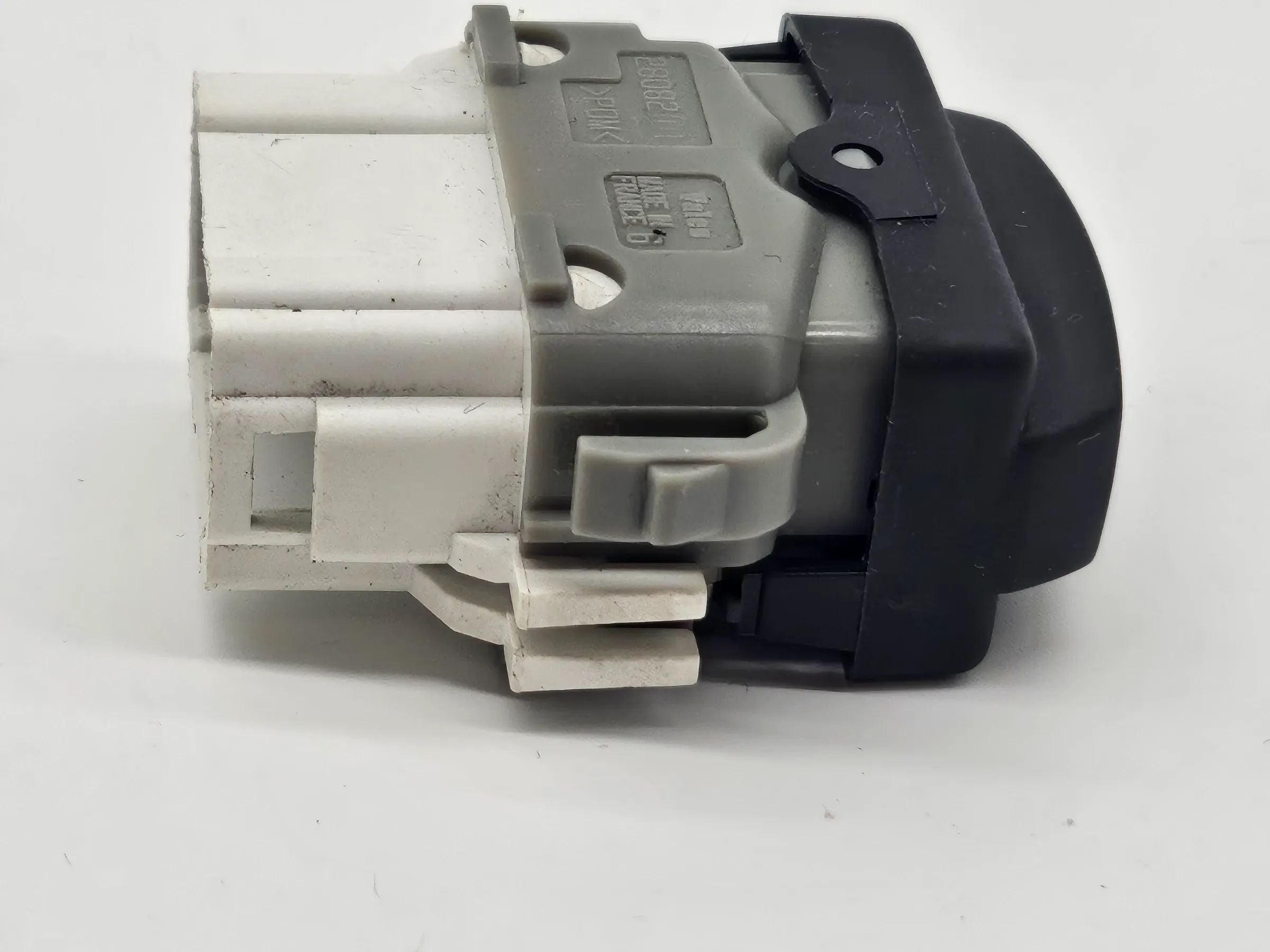 Original Renault Laguna Schalter Kindersicherung Sicherung   227204a  2808201
