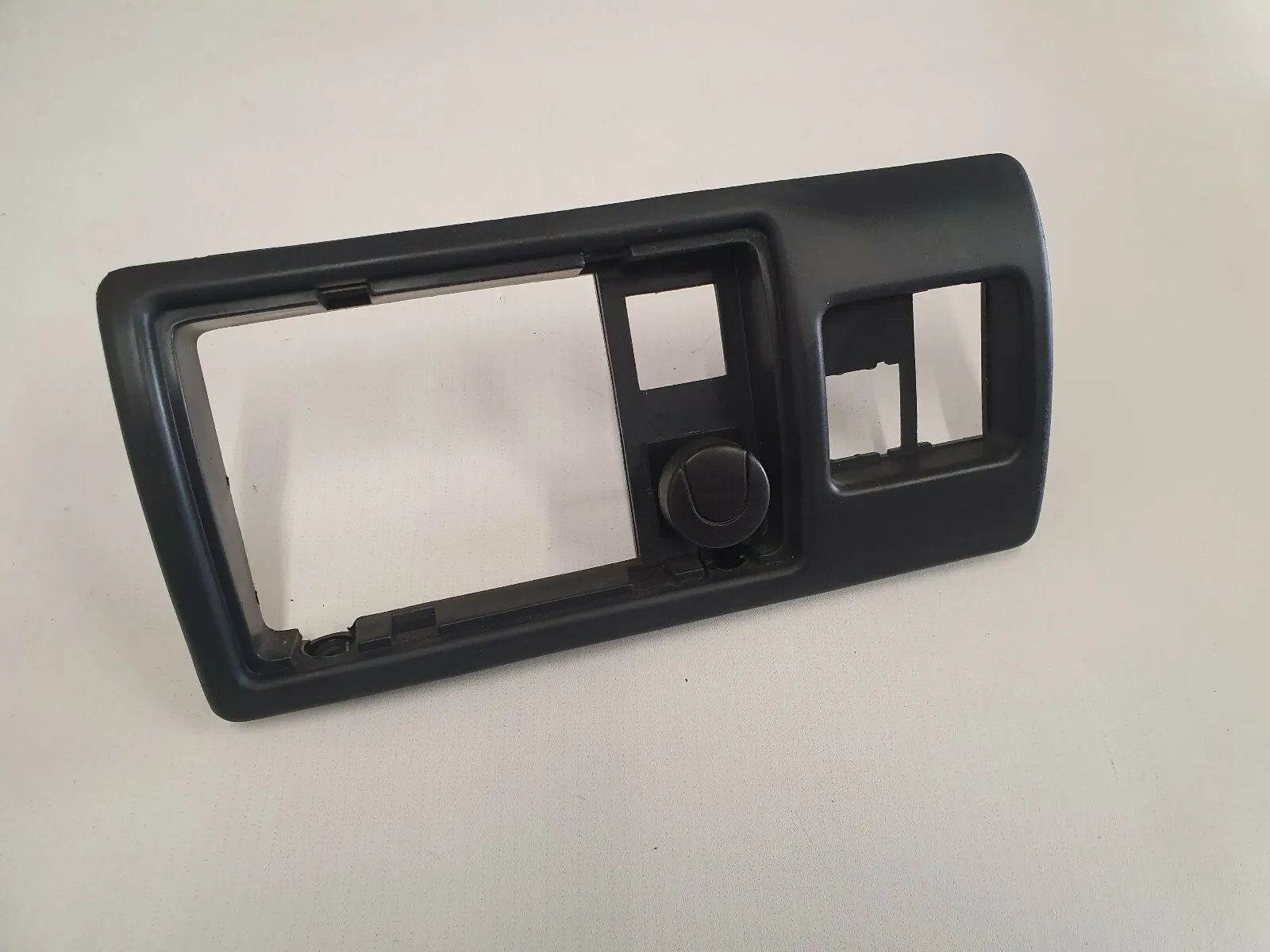 Garniture unité de commande intérieur 9635807077 CITROEN BERLINGO K23