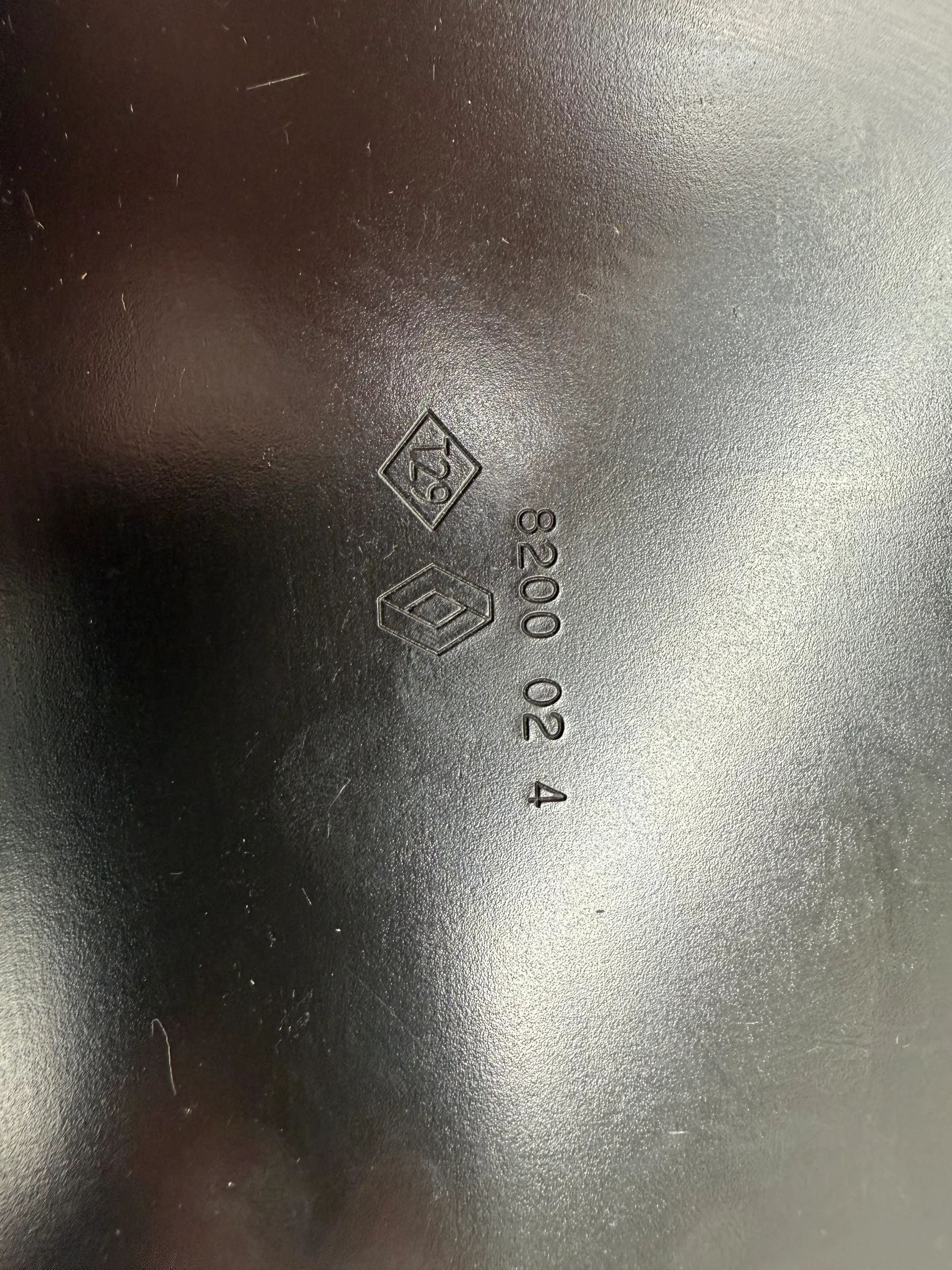 Renault Еспейс IV 2004 CD DVD Навигация Крепление 8200024 / 001373-B