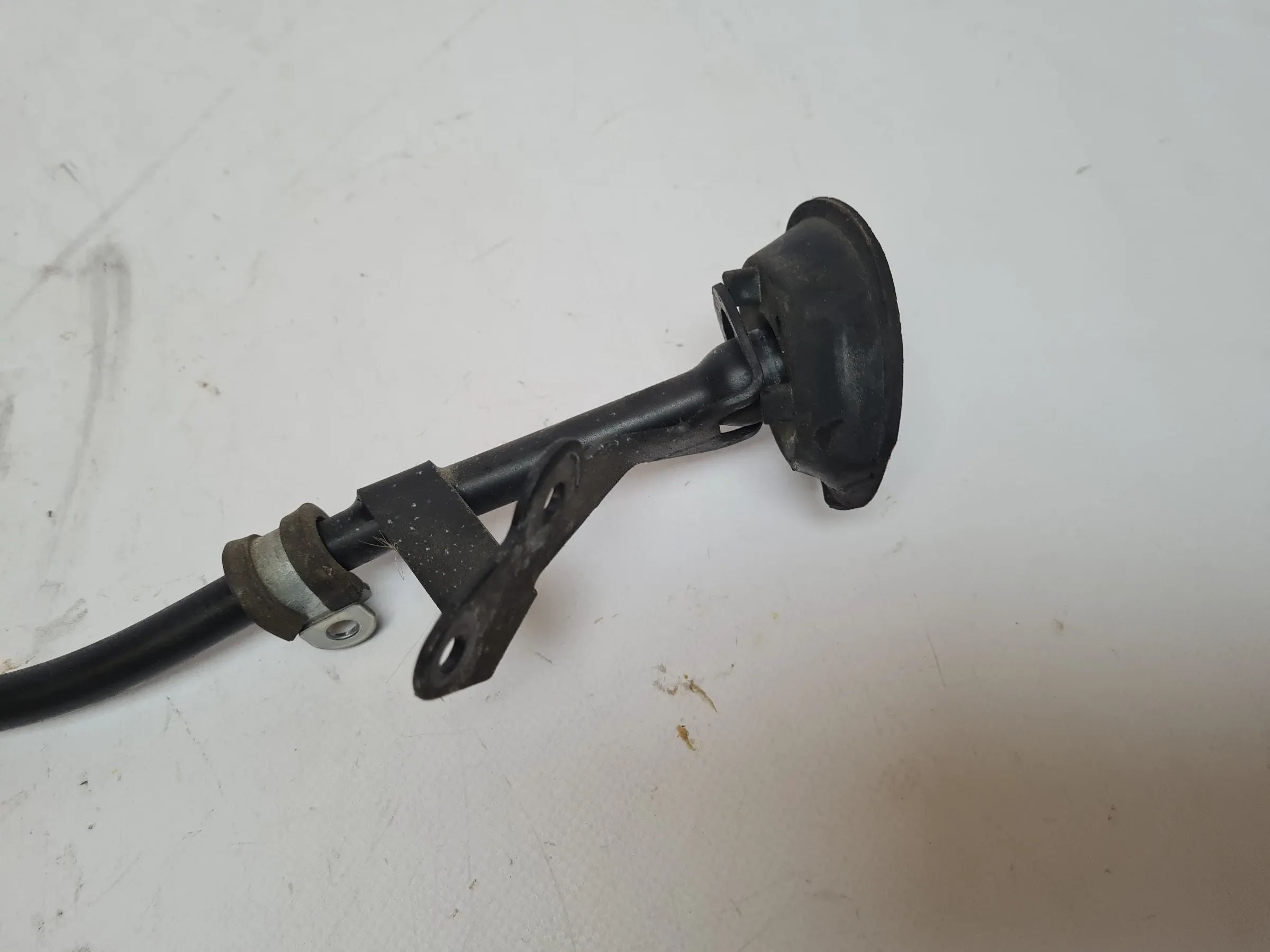 Original Mercedes C-Klasse CL203 オイルレベルゲージ用ガイドパイプ M111.951