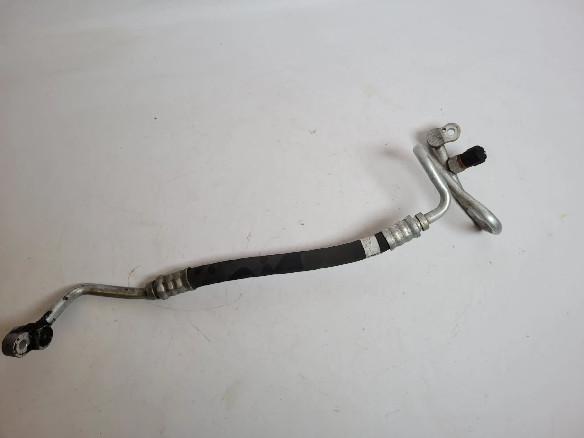 Original BMW X5 E53 Klimaleitung 8377077.05
