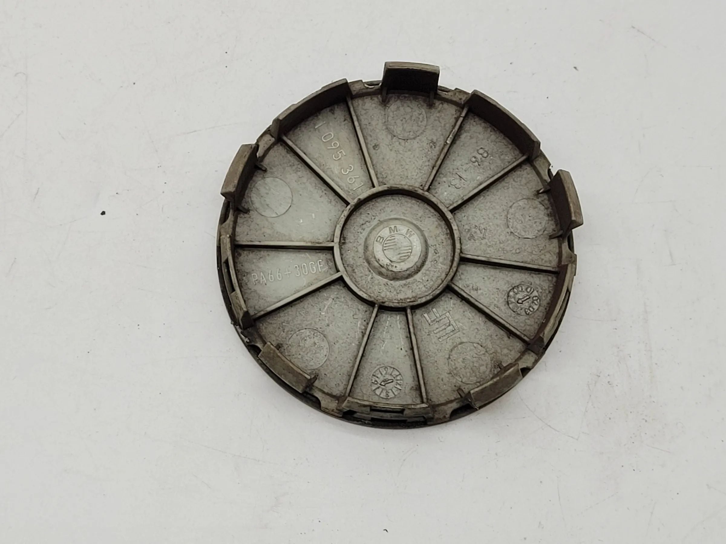 Original BMW E46 E87 E90 E91 E92 E39 E60 Nabendeckel Felgendeckel 1095361