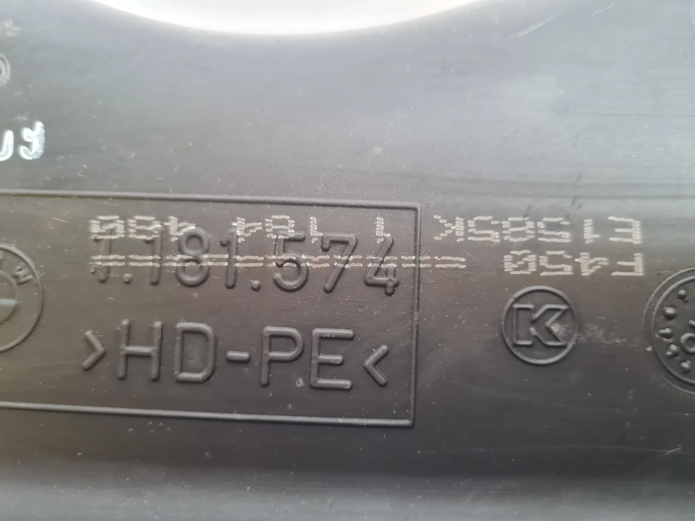 Original BMW 5er (E39/.E38) Ausgleichsbehälter Aktivkohlefilter 1181574