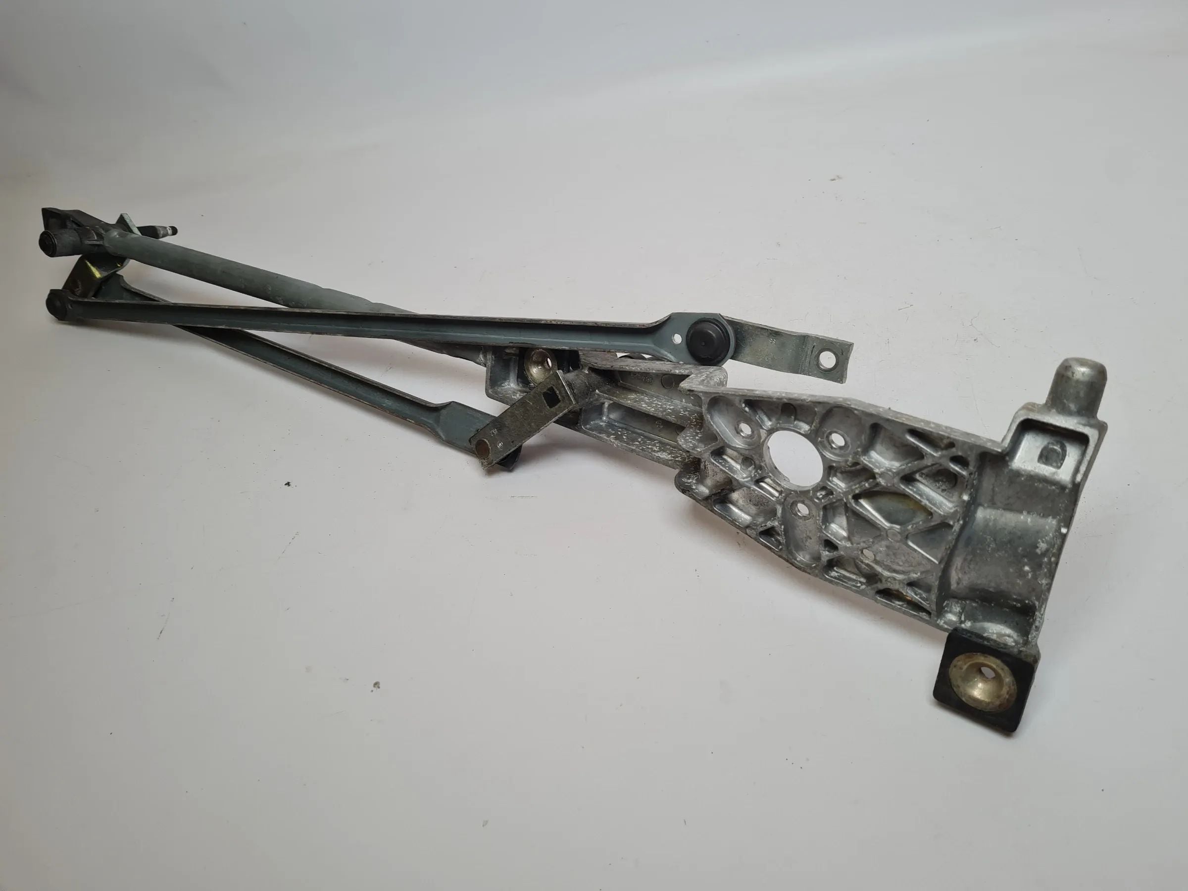Original Ford Focus (DAW/DBW) Wischergestänge Vorne 3398009436