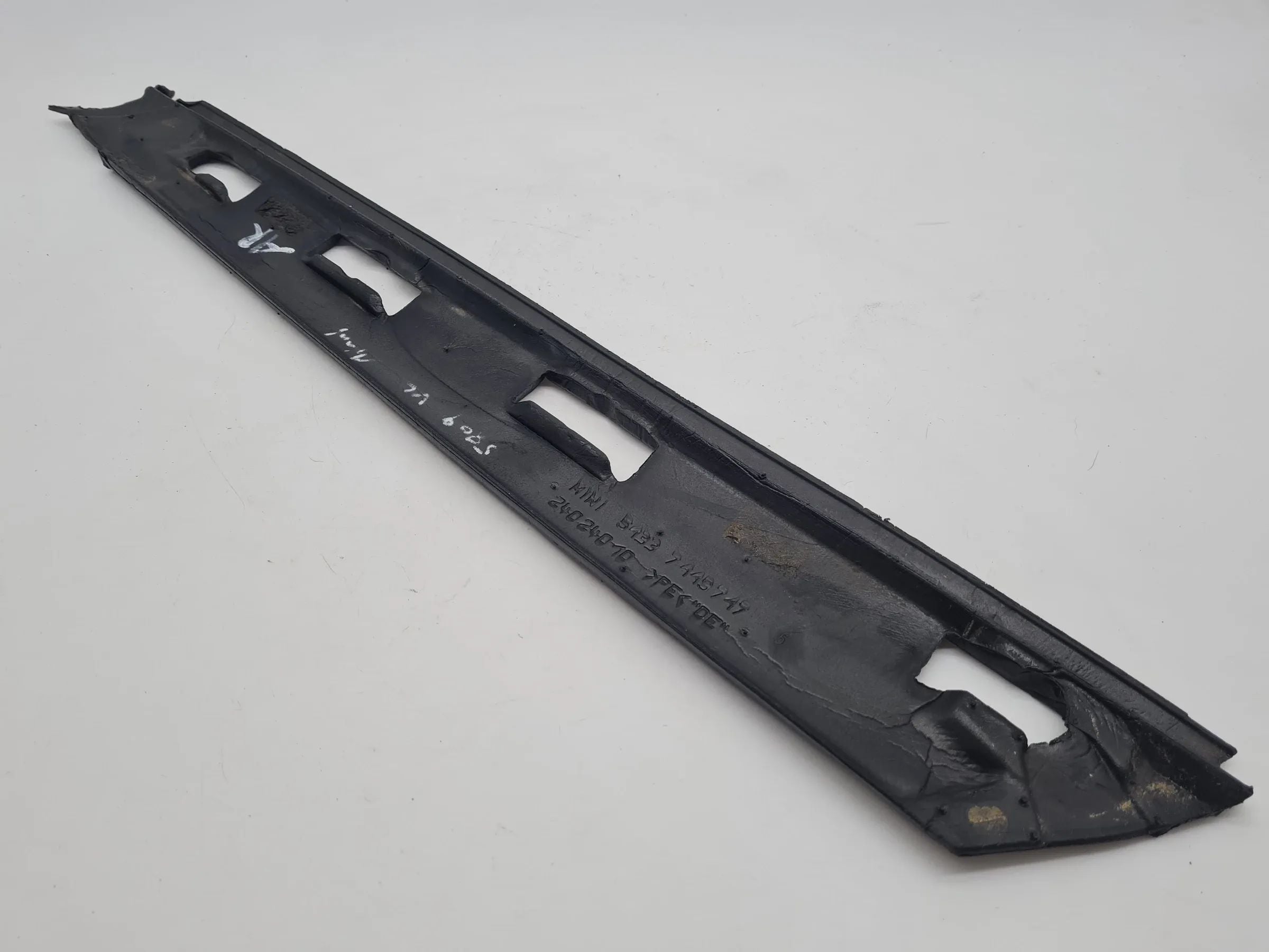 Original Mini One (R50/R53) A-Säule Formteil Isolierung Links 51.33-7119717