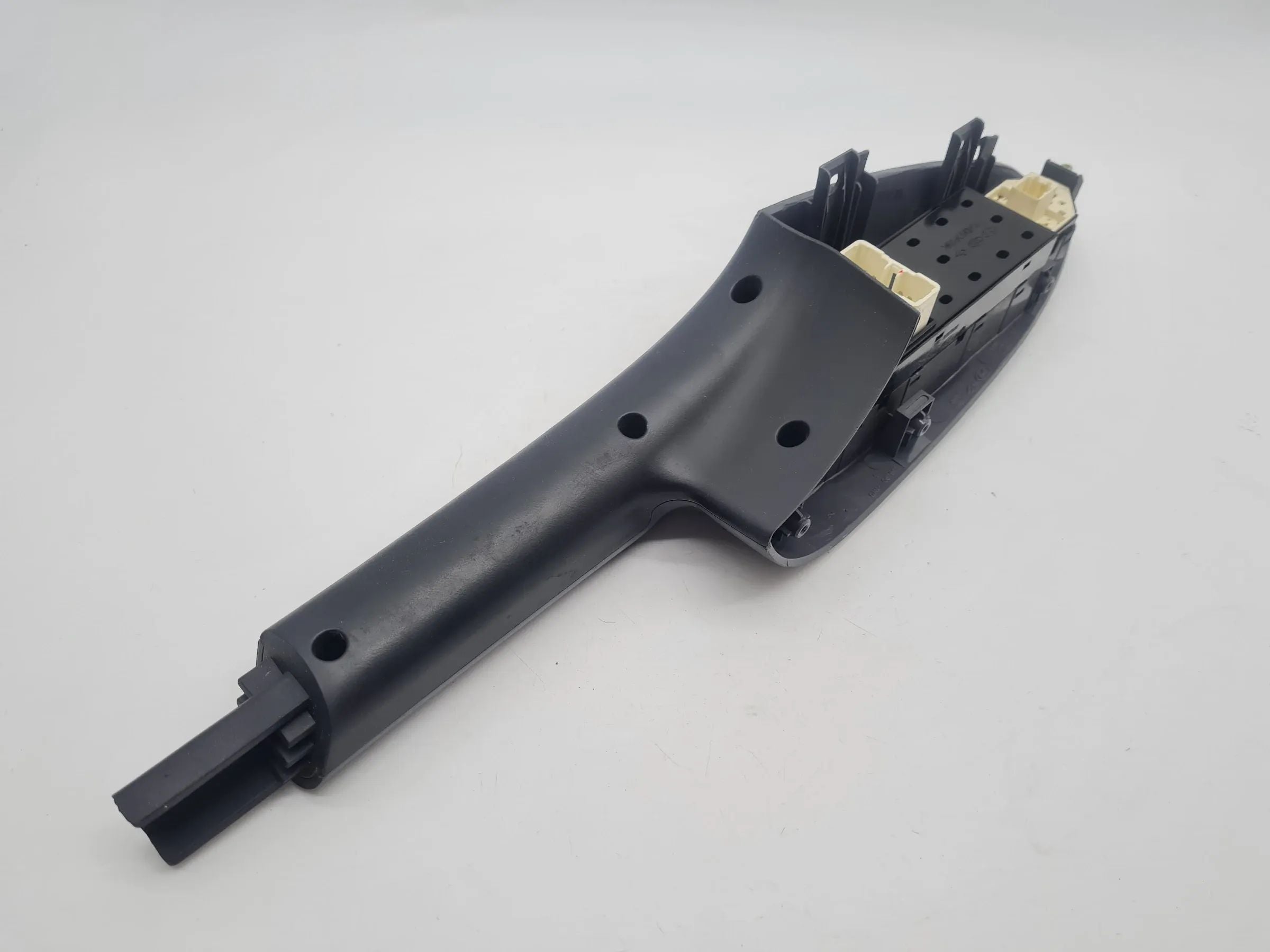 Original Hyundai Tucson (JM) Blende + Fensterheberschalter Links 93570-2E200