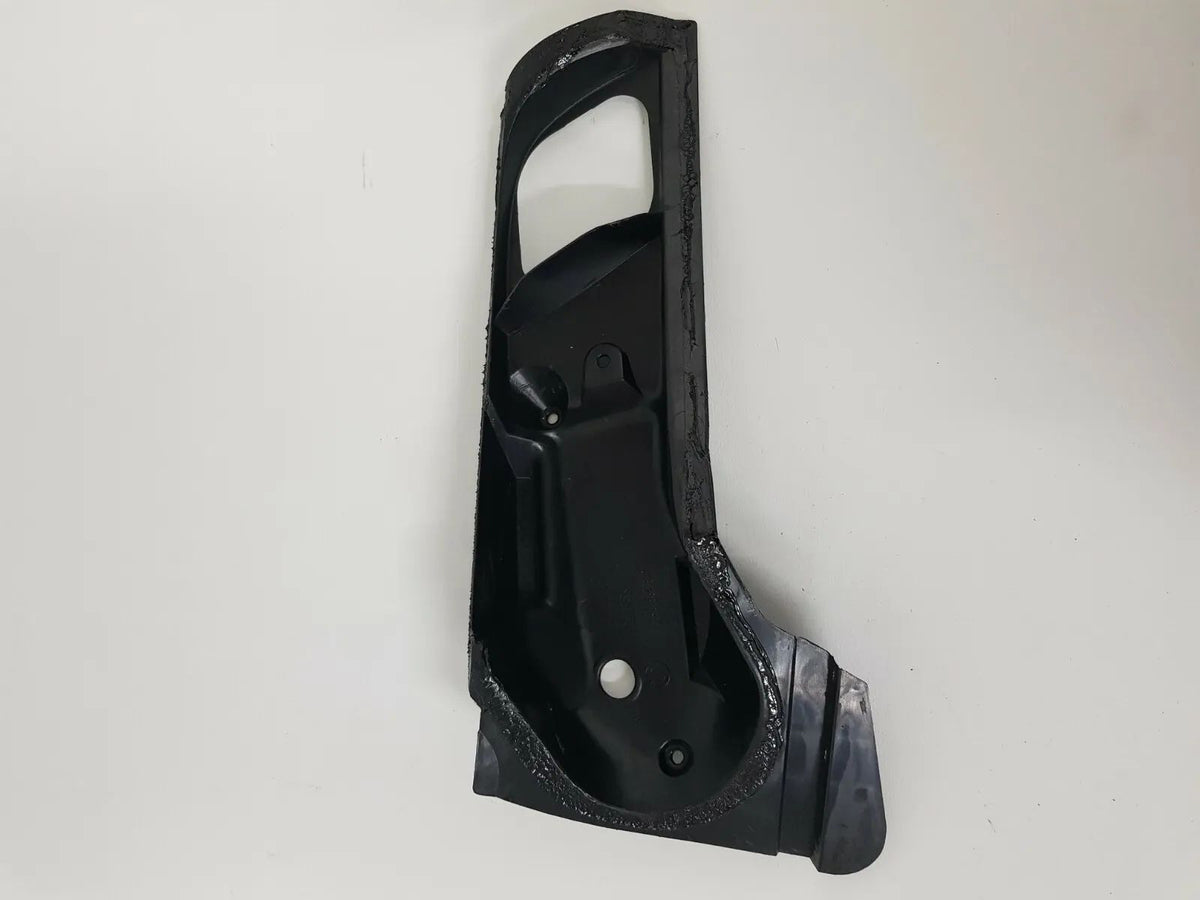 oryginalna osłona BMW E39 prawa 8391174