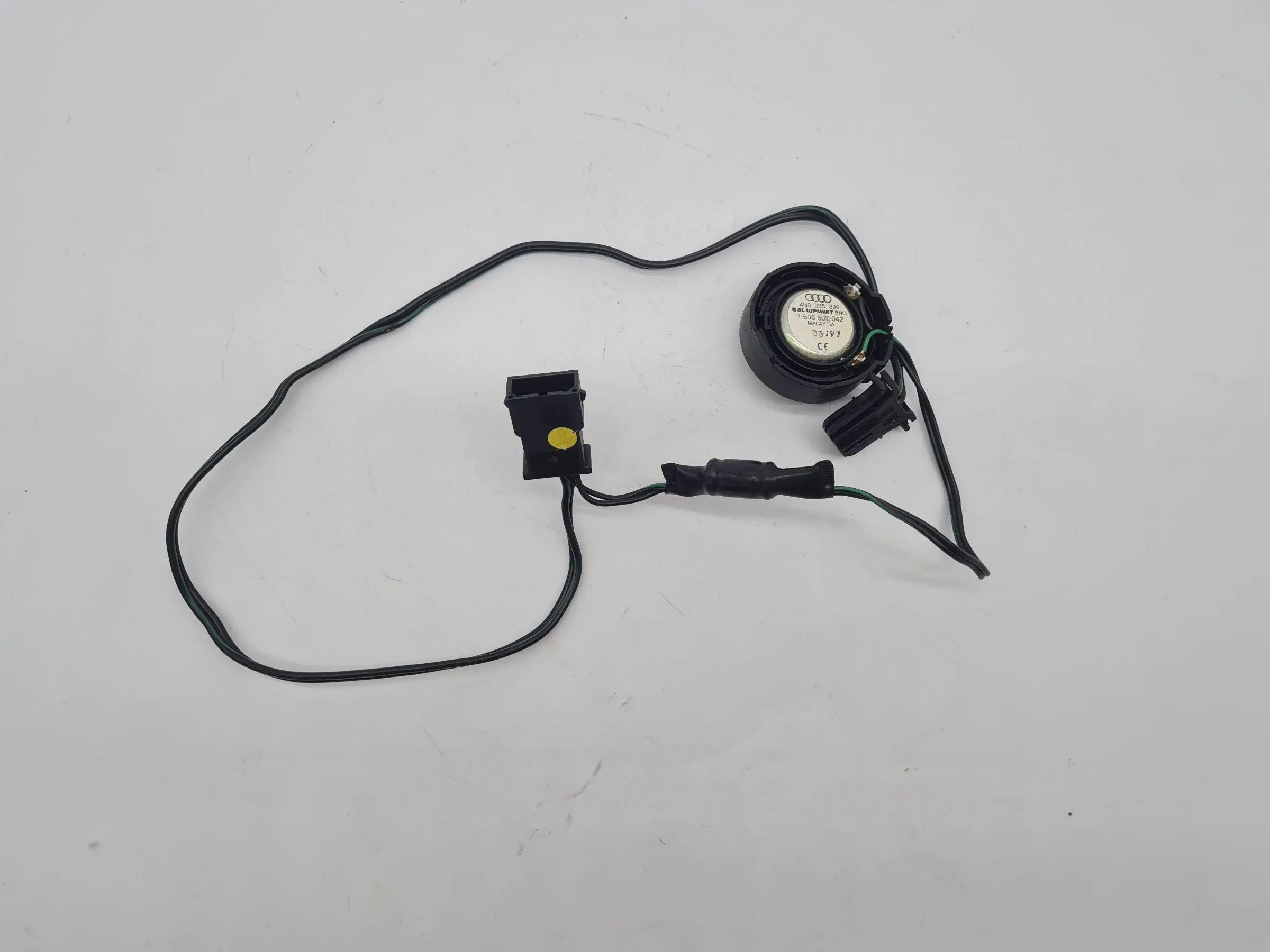 Original Audi A6 (4B2/4B4) Lautsprecher Hochtöner Tür Vorne L/R 4B0035399