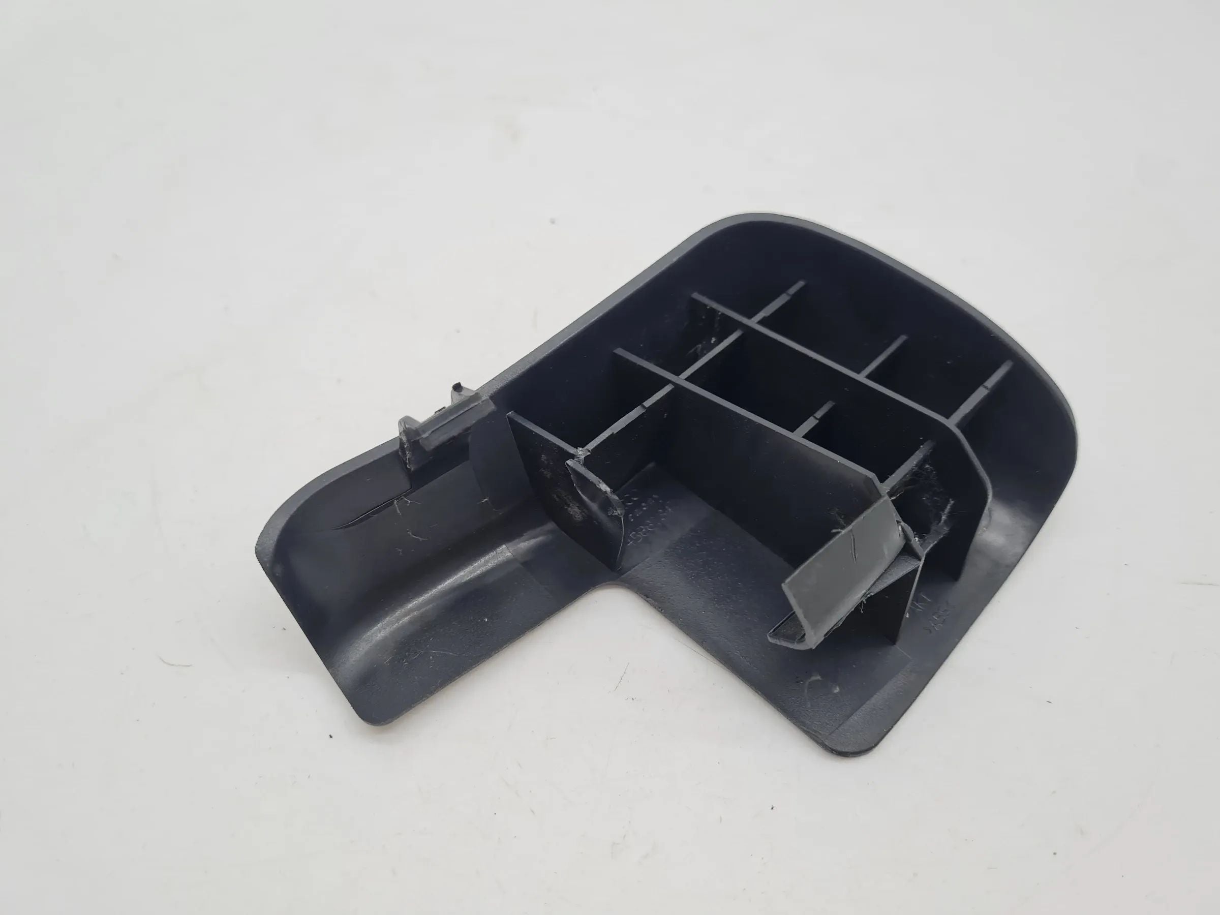 Original Audi A6 (4B2/4B4) Abdeckung Blende Sitz Vorne 4B0881348