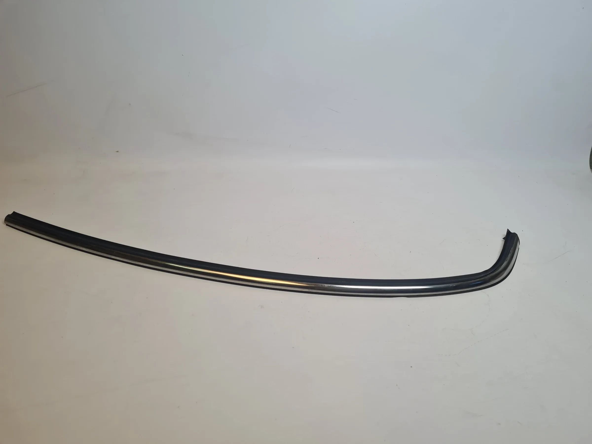 Original Mini One (R50/R53) Dichtung Windschutzscheibe Vorne Links 7051527