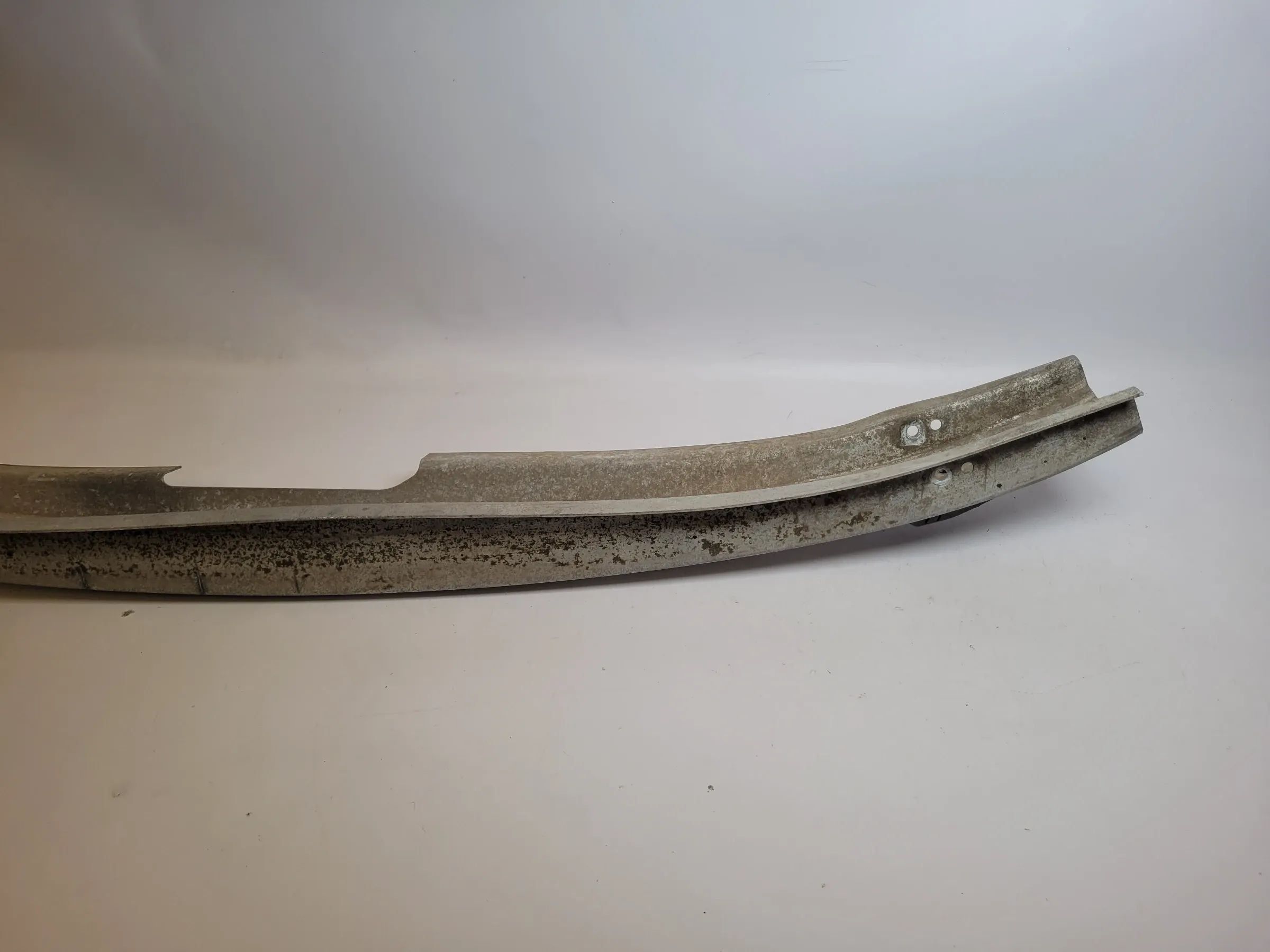 Original Audi A6 (4B2/4B4) Träger Stoßstange Stoßfänger Hinten 4B580799 3/4