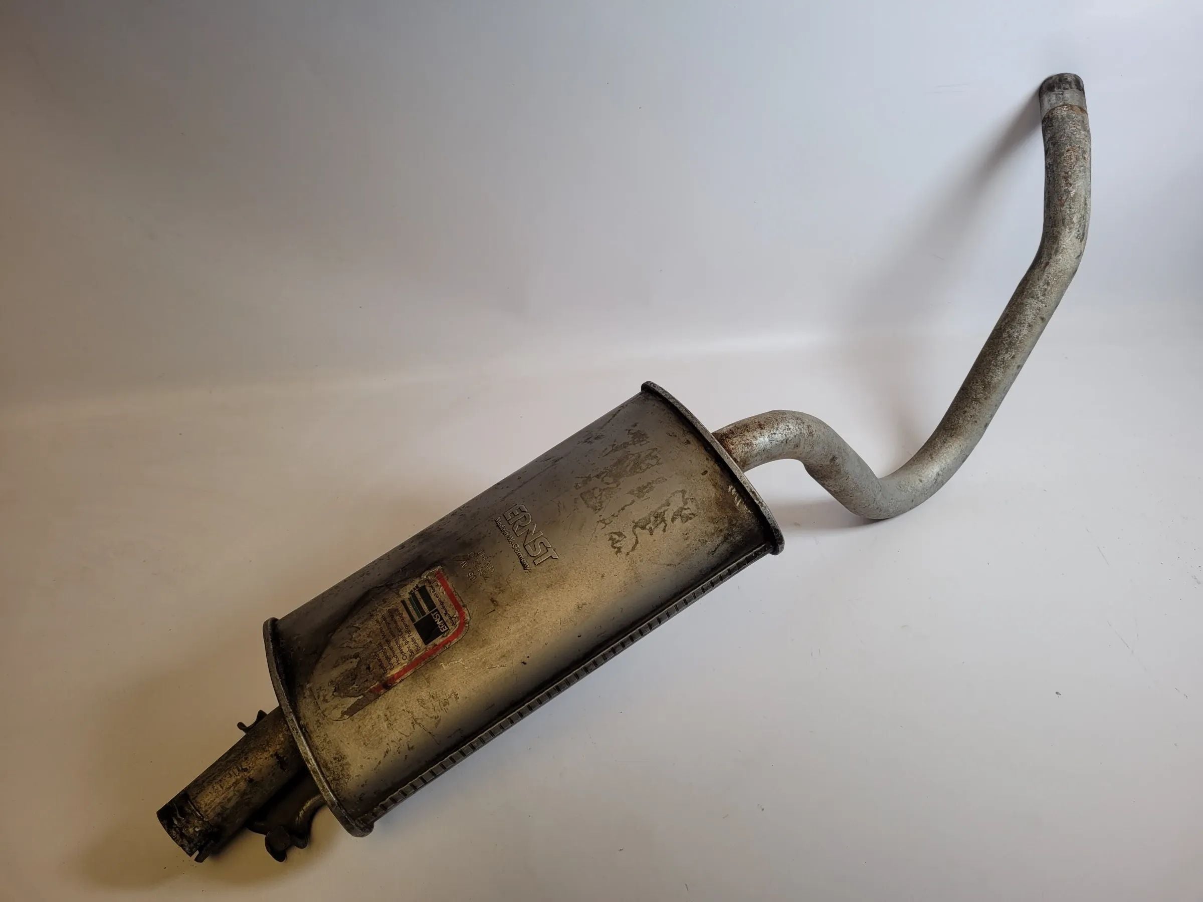 Original VW/Audi 80 B2 Auspuff Mittelschalldämpfer Endschalldämpfer D22194
