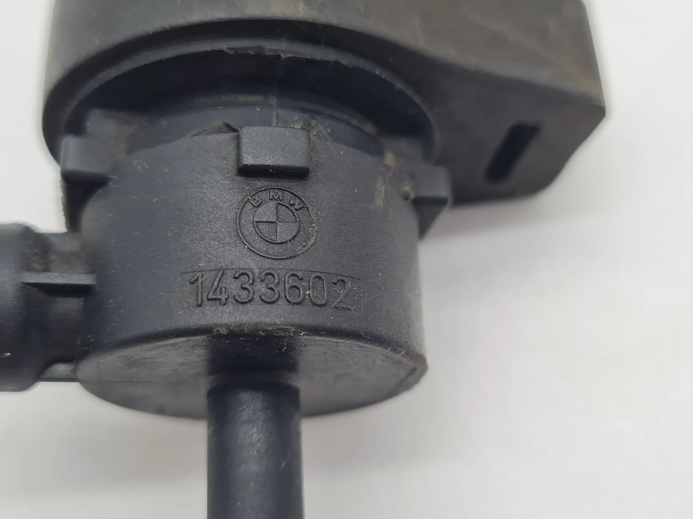 Original BMW 5er (E39) Tankentlüftungsventil 1433602