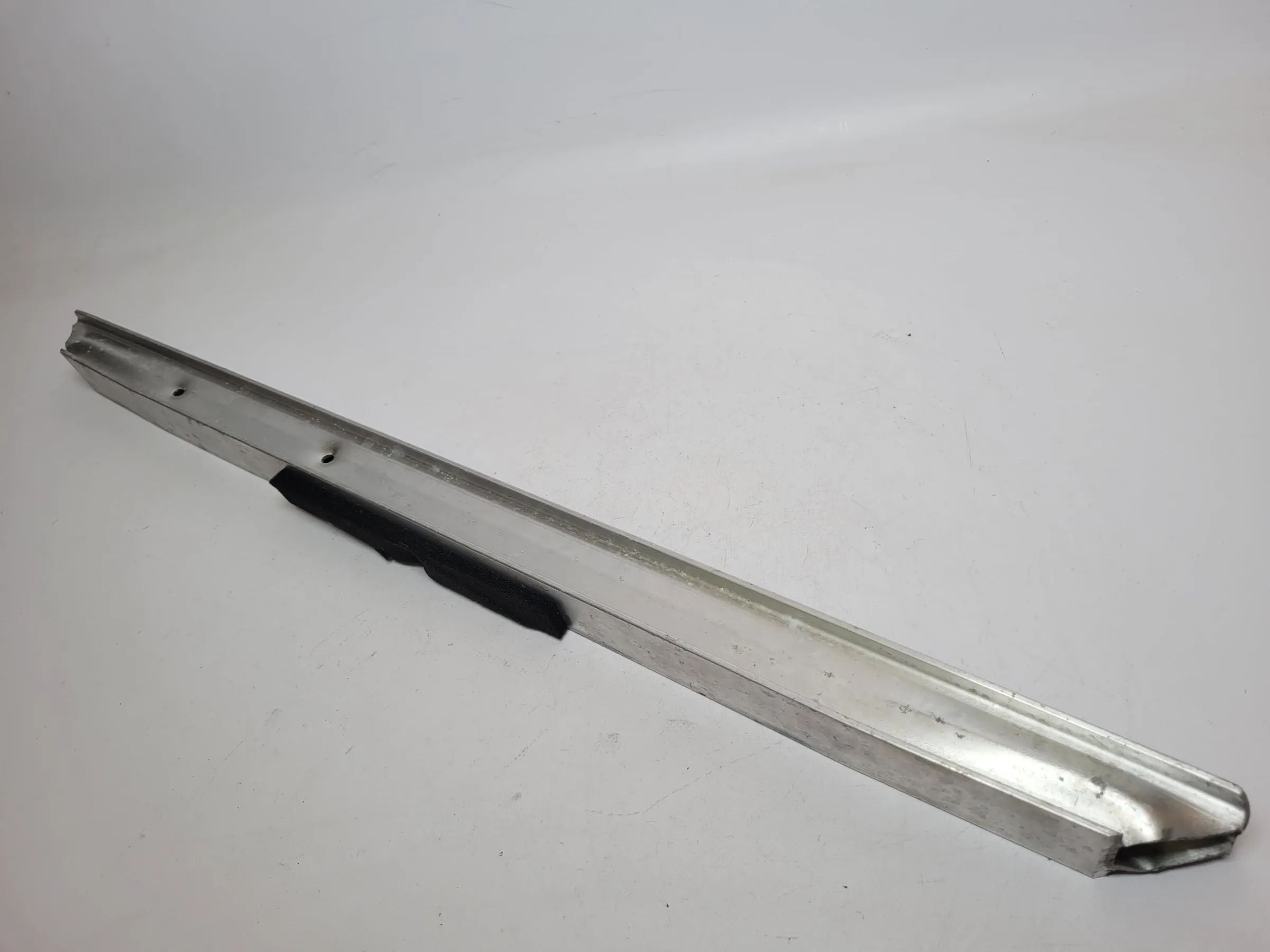 Original Audi A6 4B2/4B4 Alu Türprallträger Seitenverstärkung L/R 4B0833507