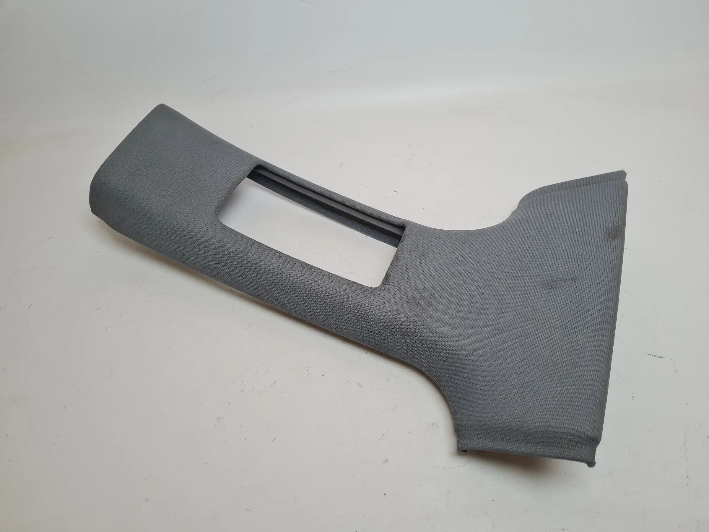 Original Audi A6 (4B2/4B4) Verkleidung B-Säule Rechts Oben Grau 4B0867244