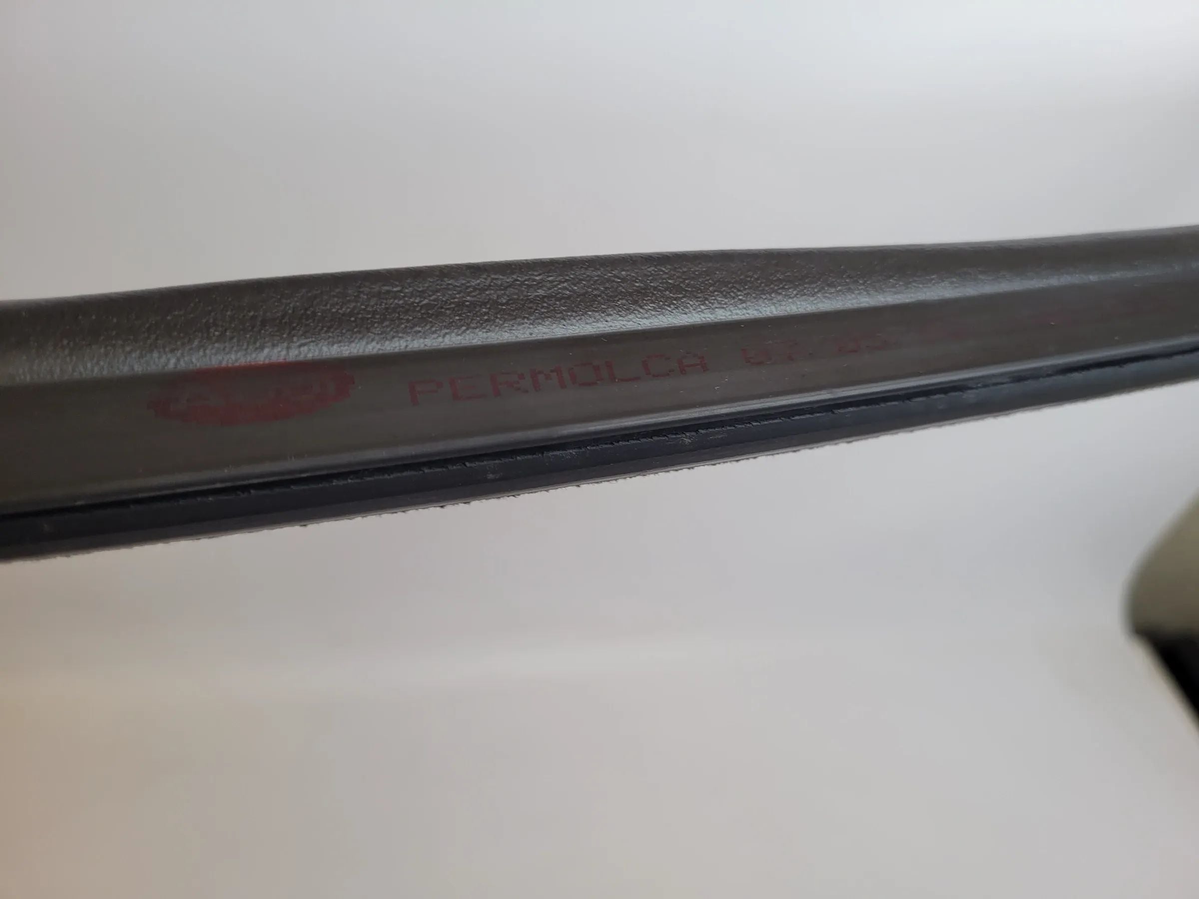 Original Audi A6 (4B2/4B4) Fensterschachtleiste Fenster Dichtung Vorne Links