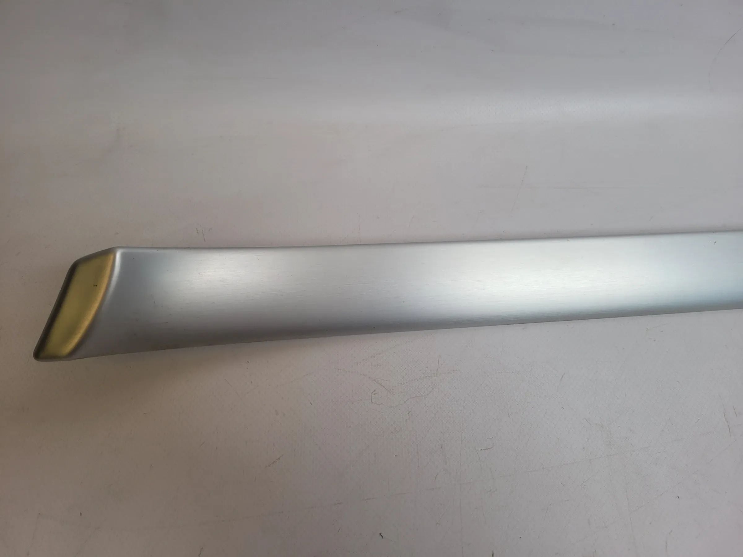 Original Audi A4 (S-Line) Dekorleiste Zierleiste Links Vorne 8E0867409