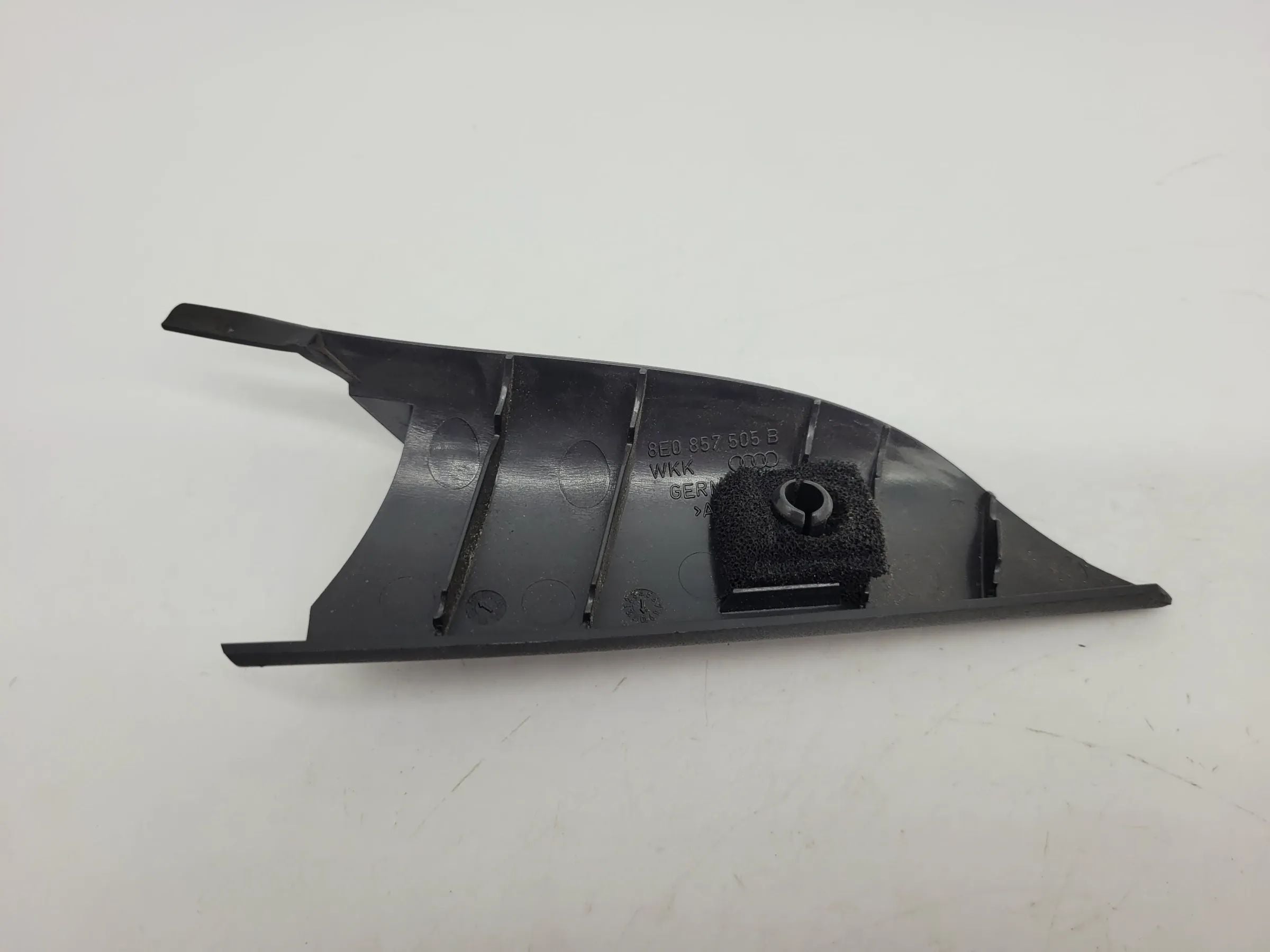 Original Audi A4 (8E/B6/B7) Verkleidung Außenspiegel Links 8E0857505B