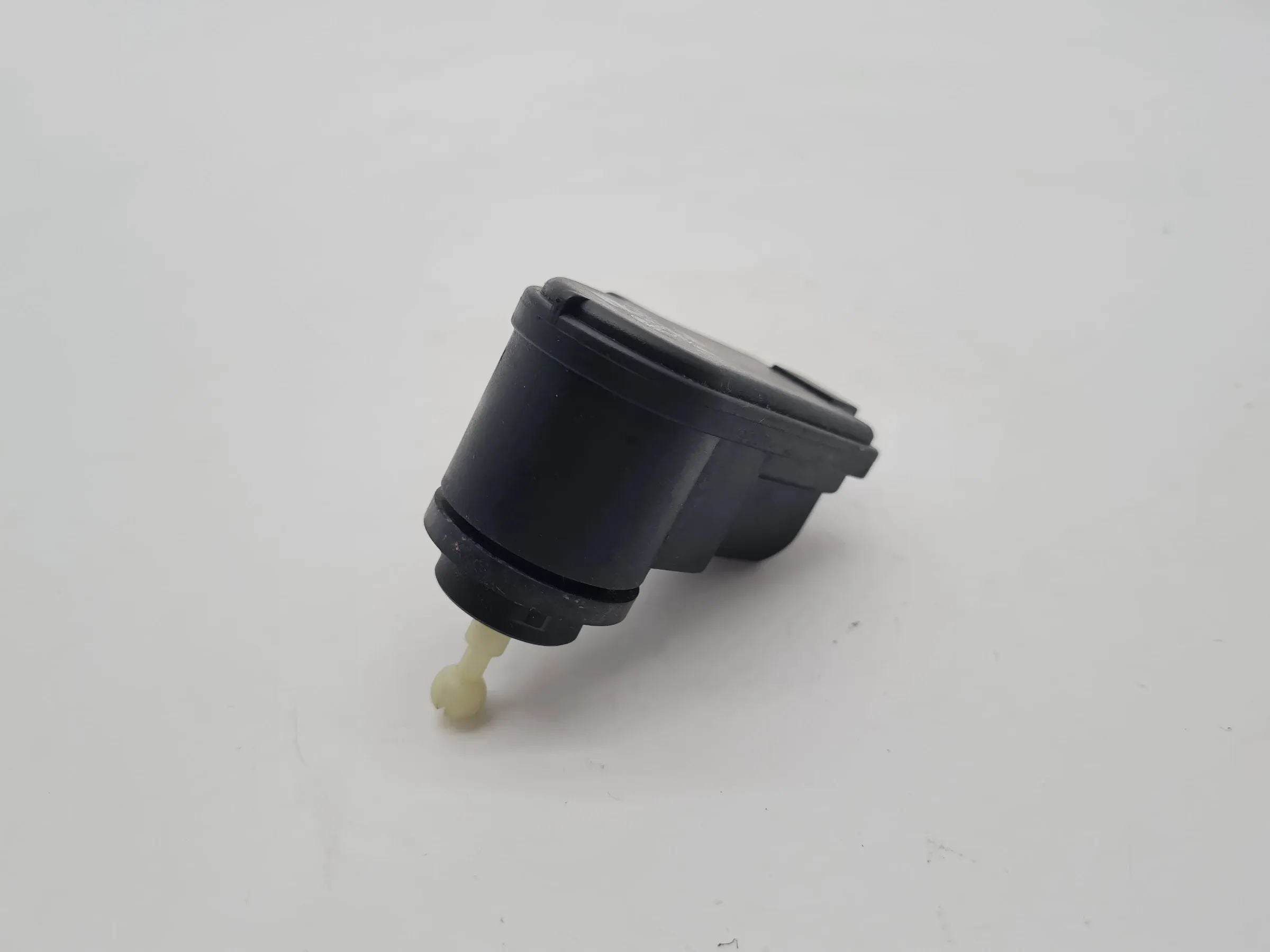 Original VW/Audi/Seat Golf/Passat etc. Scheinwerfer Stellmotor LWR 6X0941295D