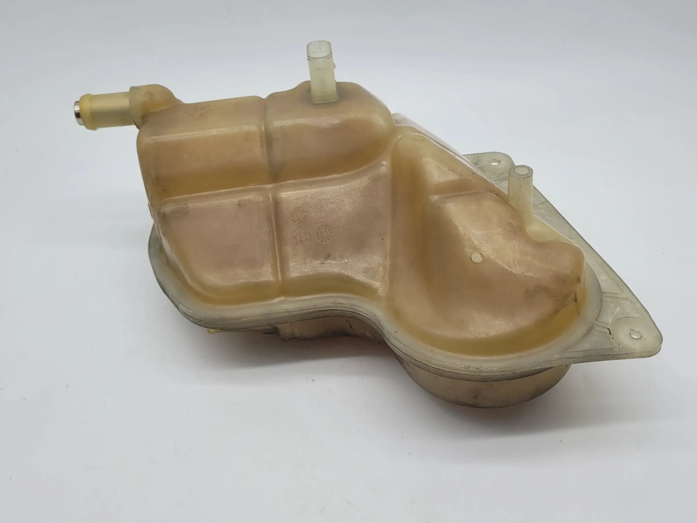 Original Audi A6 (4B2/4B4) Ausgleichsbehälter Kühlmittel 8D0121403F