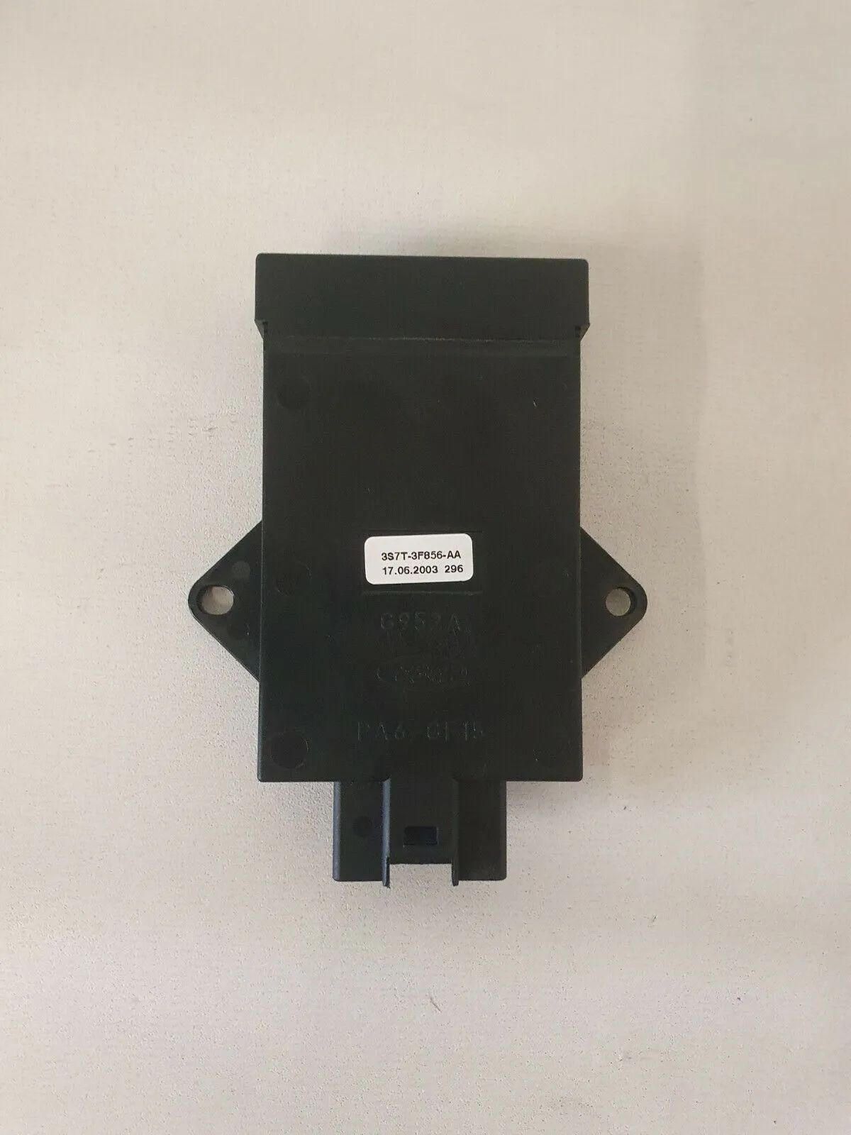 อะไหล่แท้ Ford Mondeo III กล่องควบคุมที่ปัดน้ำฝน 3S7T-3F856-AA