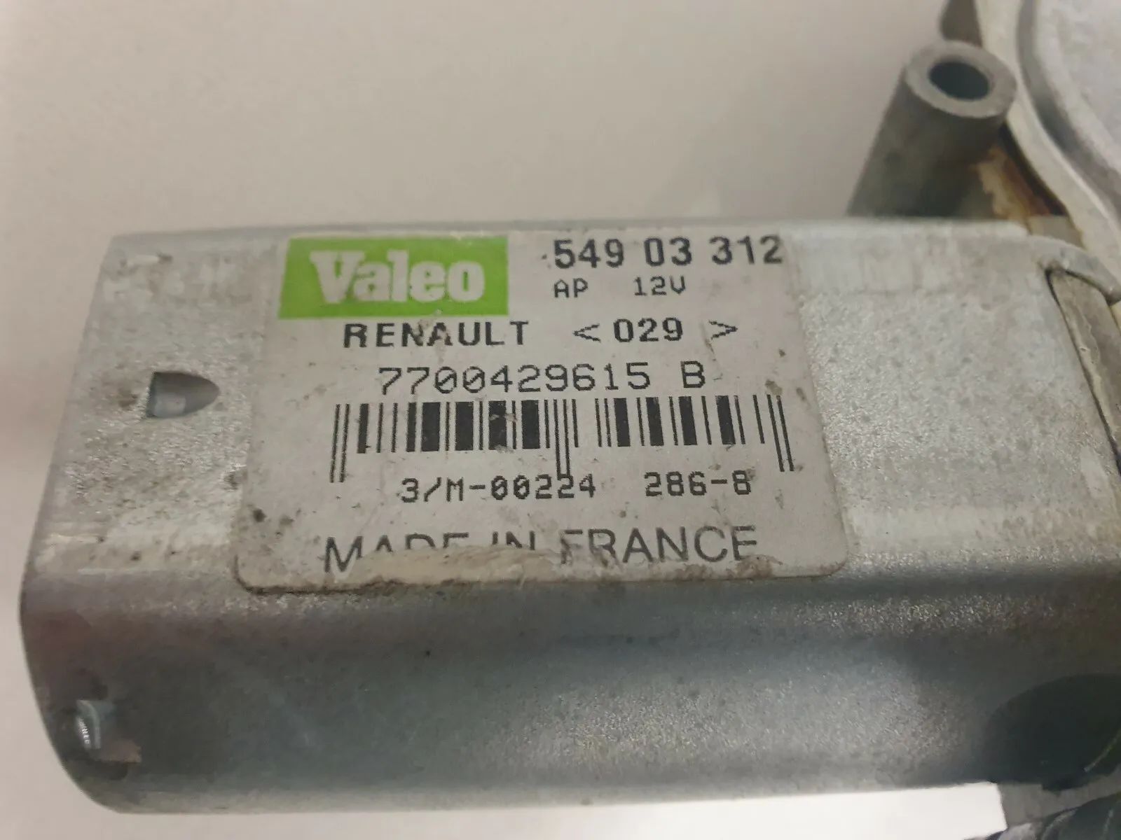 อะไหล่แท้มอเตอร์ใบปัดน้ำฝนหลัง Renault Clio 57 Mod. 96 K33