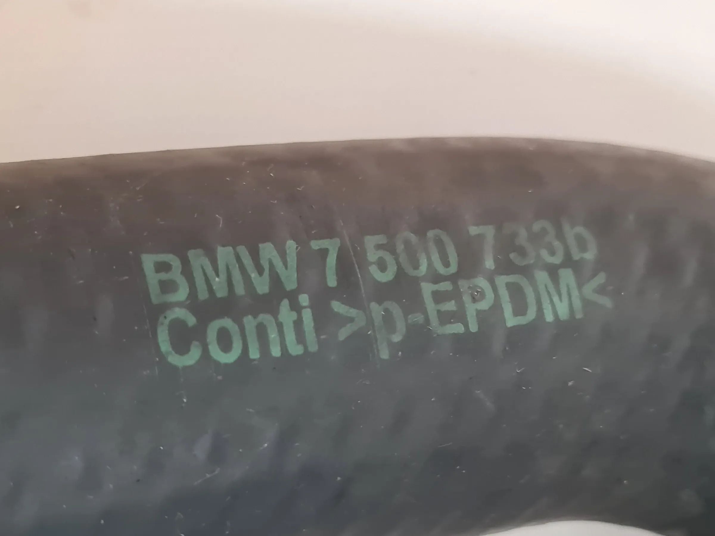 BMW X5 E53 3.0i M54B30 Kühlwasserschlauch 7500733 Original