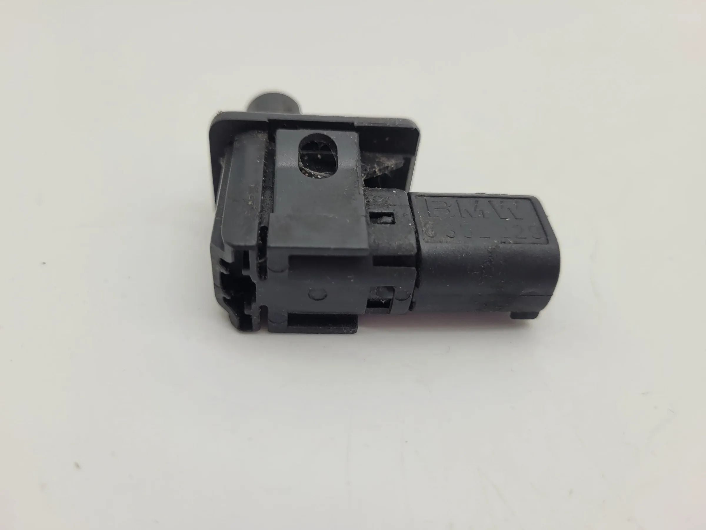 BMW 3er E36 Haubenkontaktschalter Motorhaube 8352229  (Original)