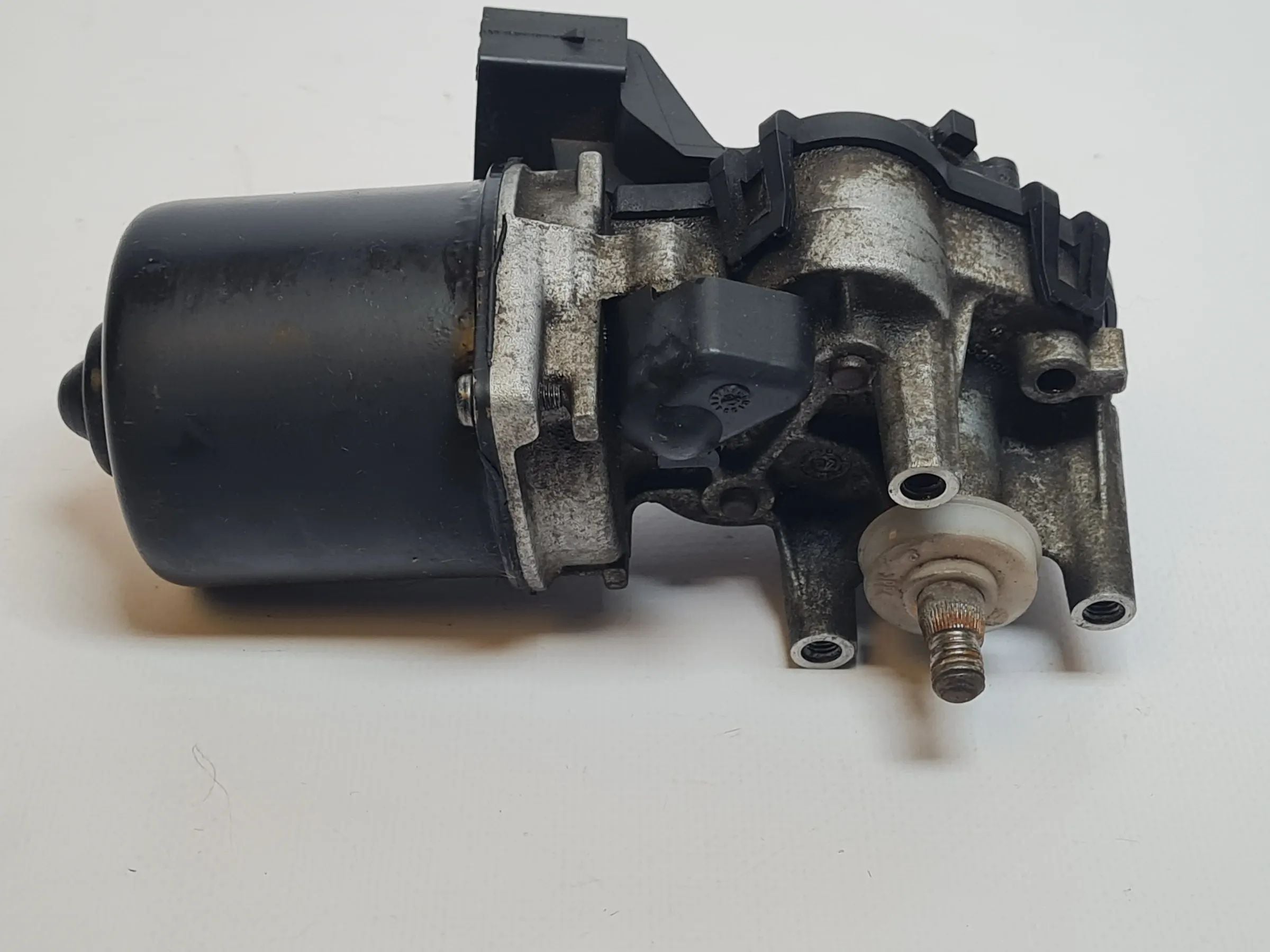 Mini One R50 / R53 Scheibenwischermotor Vorne  Original VALEO