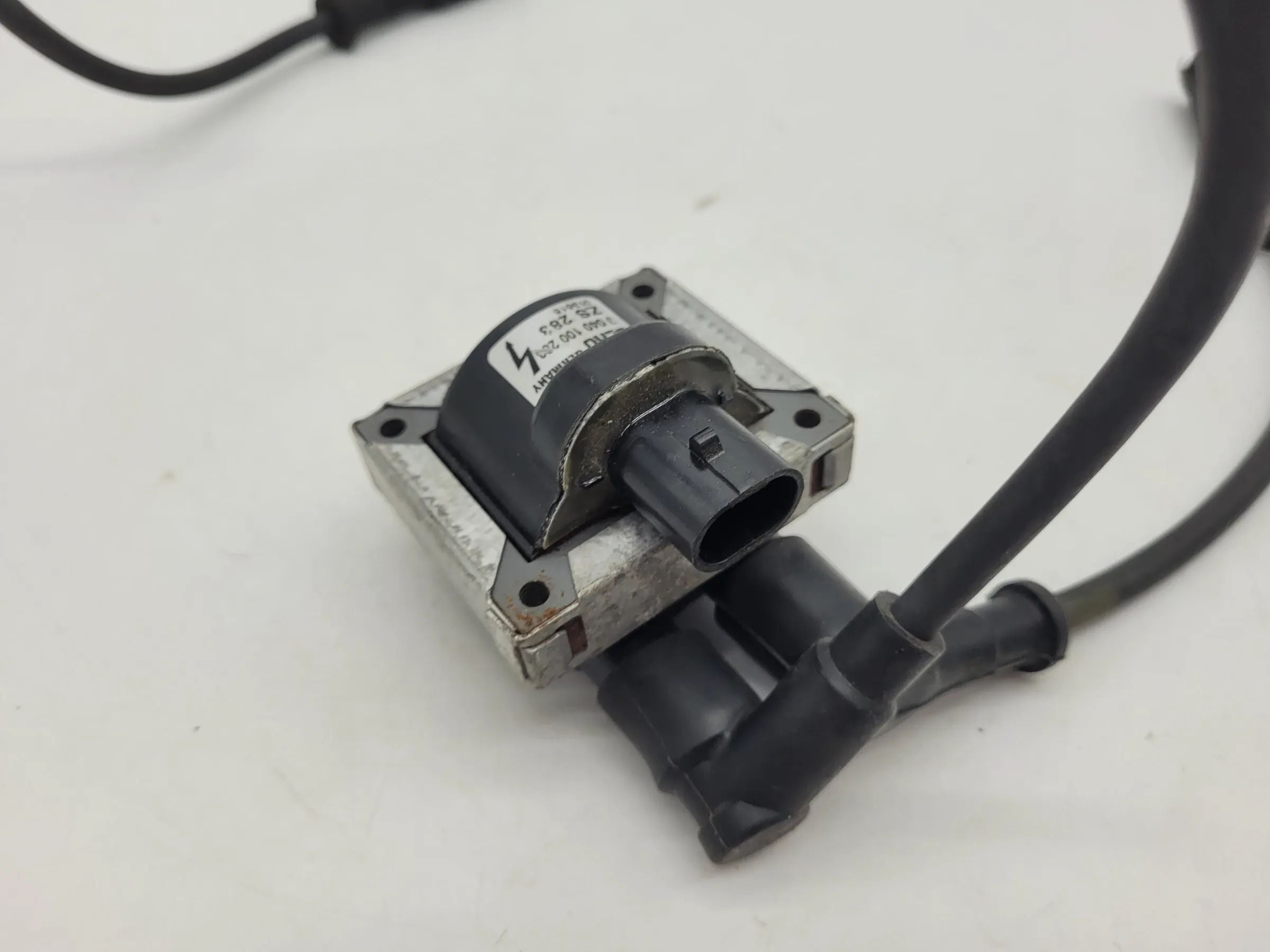 Fiat Punto (188) Zündspule mit Zündkabel 0040100283 (Original)