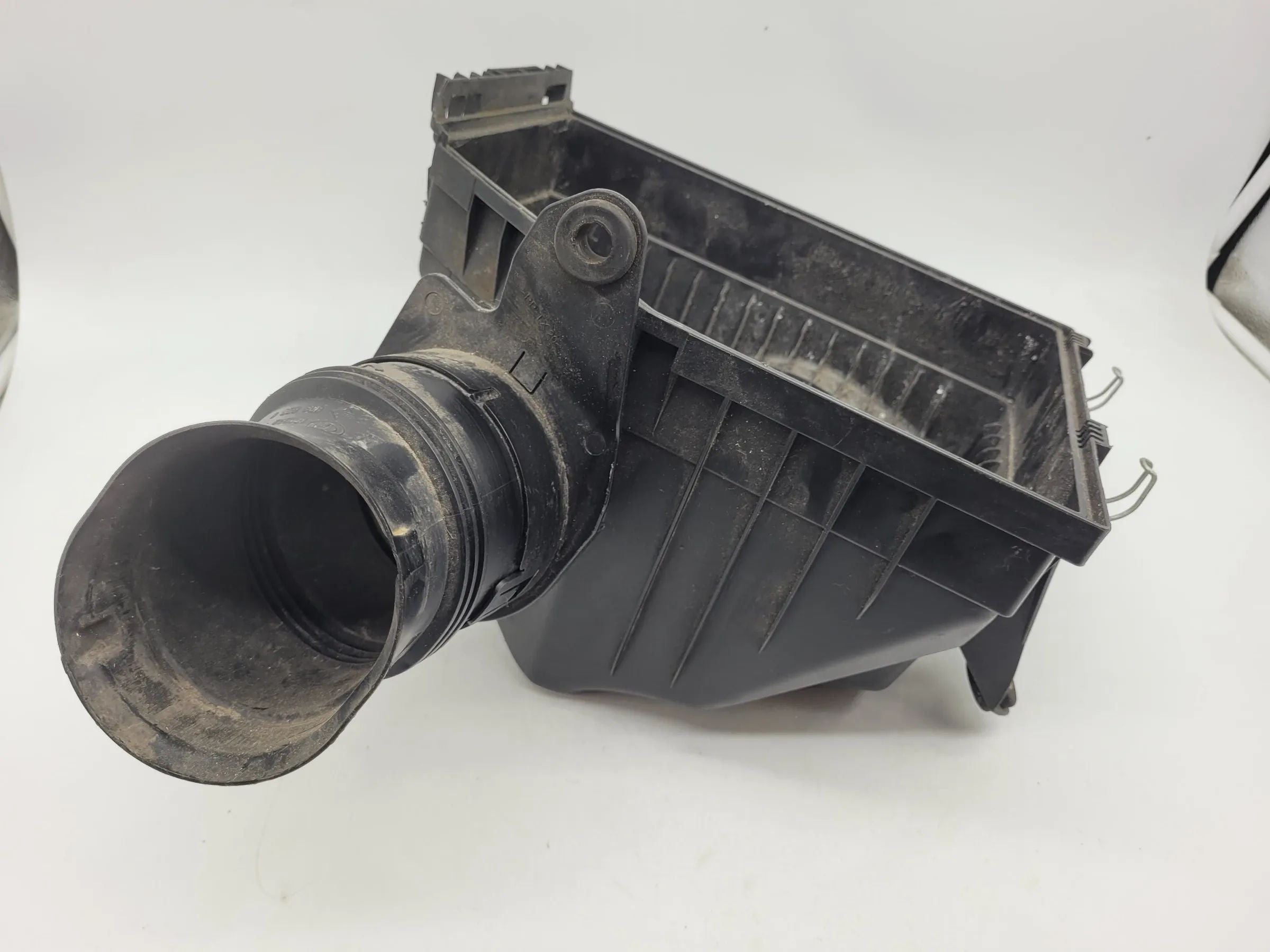 BMW E60 E61 E63 E64 Luft Filter Ansaug Schall Dämpfer Benziner M54 N52 7521030