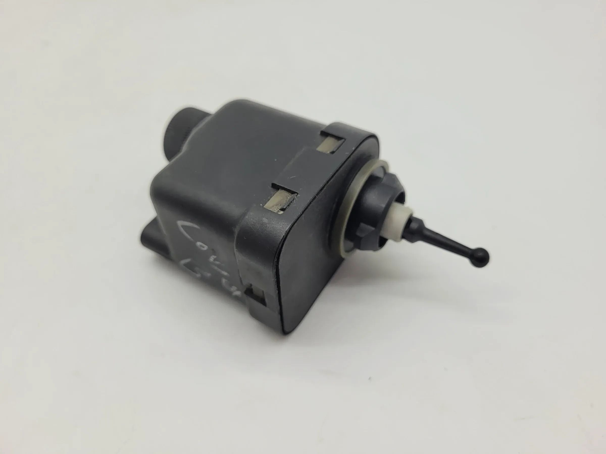 Opel Corsa B S93 Scheinwerfer Stellmotor LWR L/R (Original)