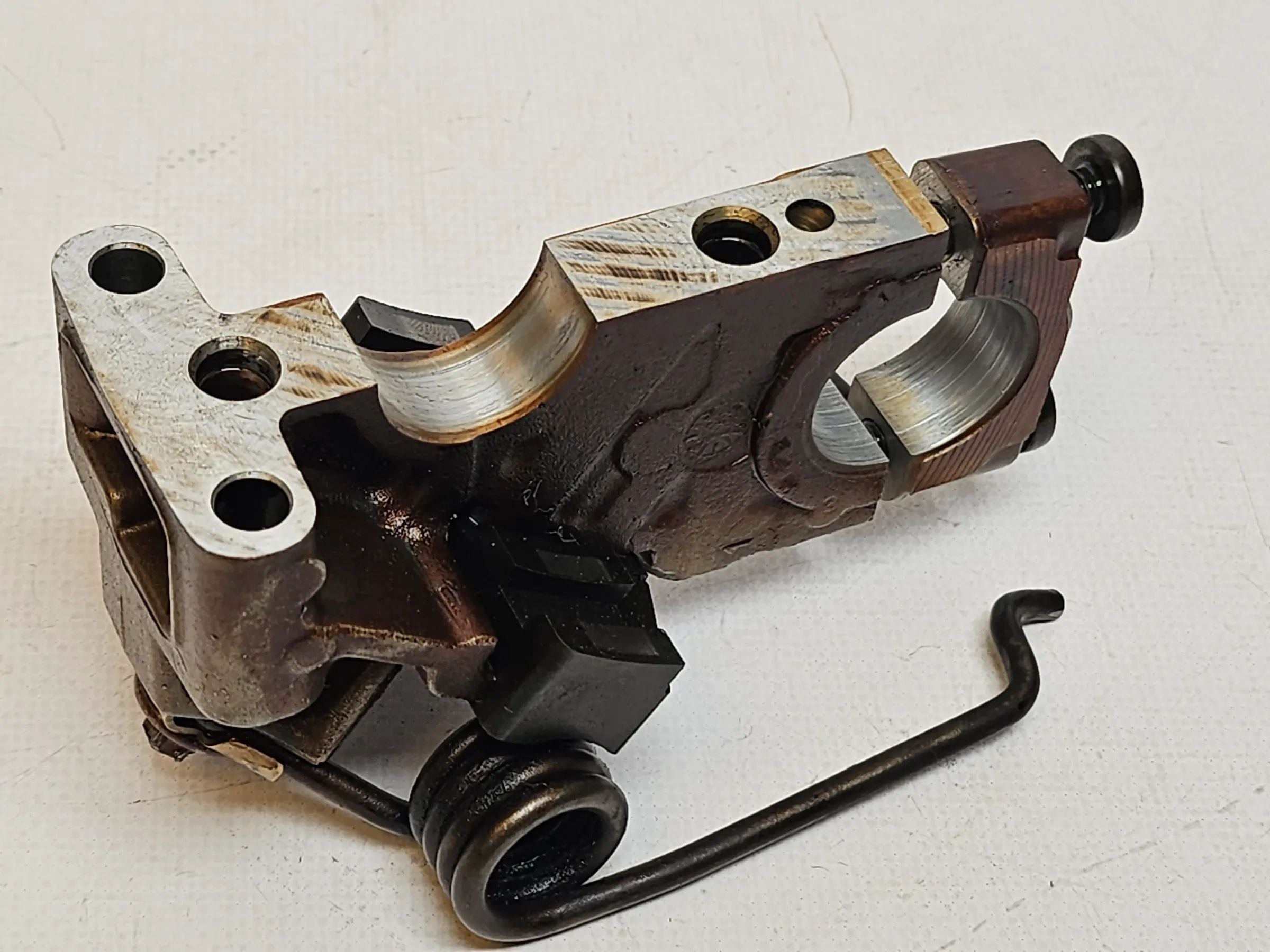 BMW F20/F21  -N13B16 1,6L - Mini R57 R56 R60 R58 Nockenwelle Lager Bock 8