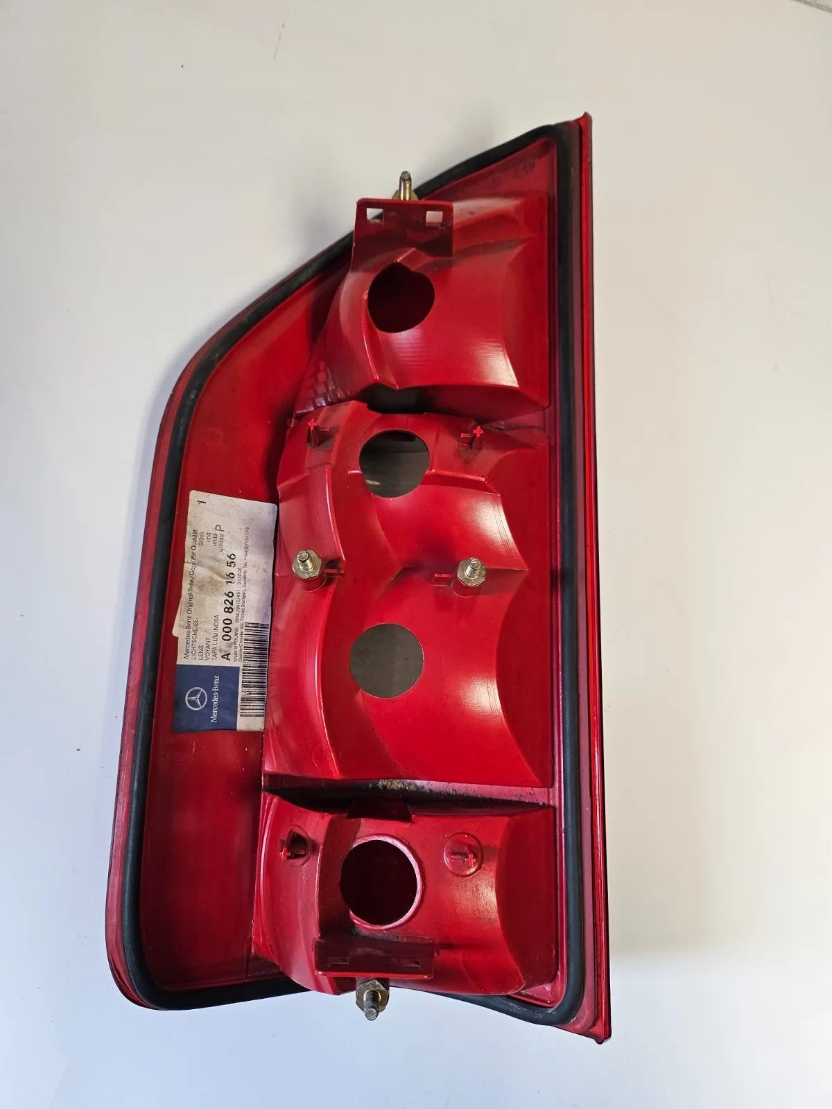 Rear light right Mercedes Sprinter W901 W903 W904W 905 A0008261656