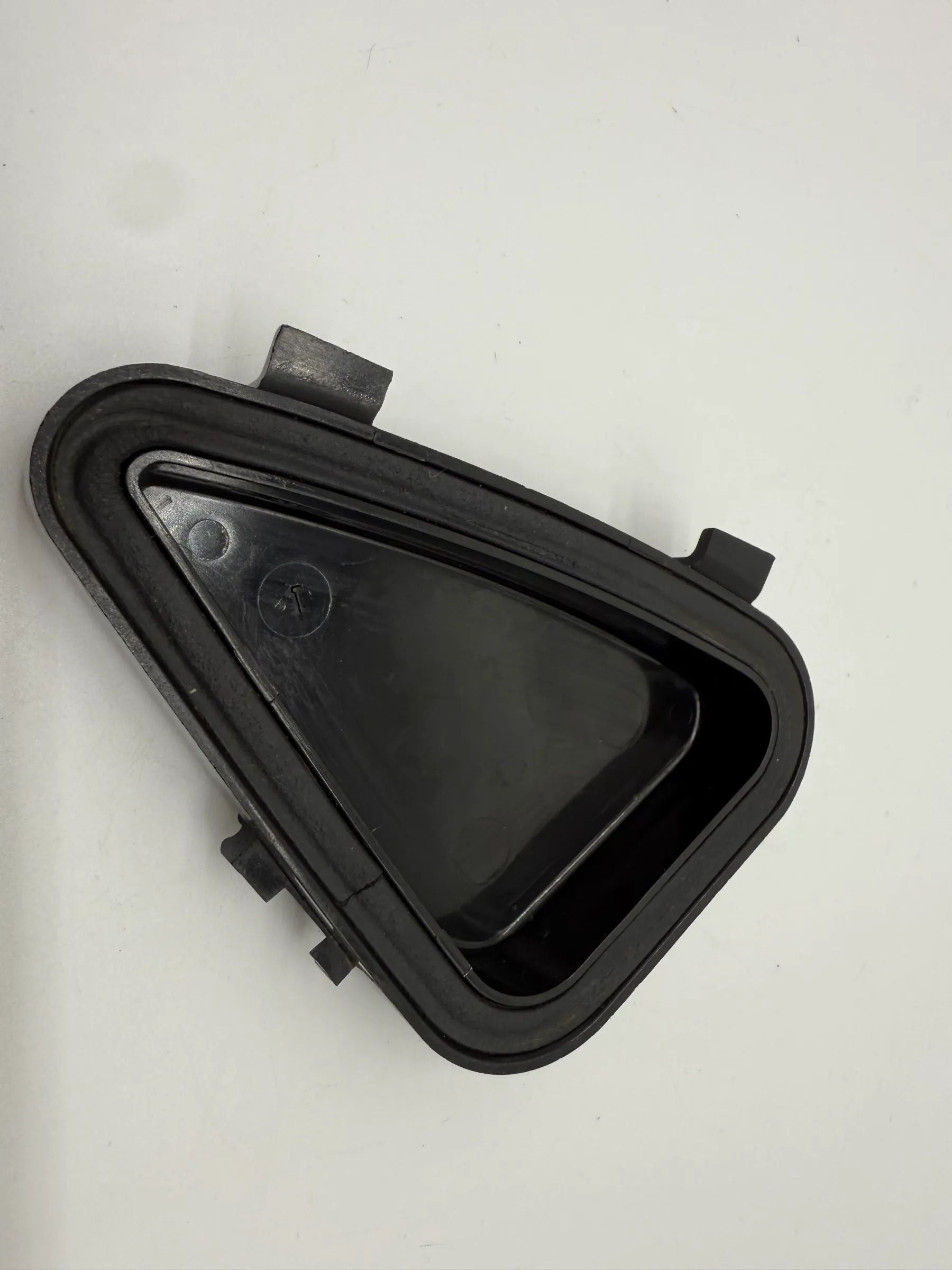 Oryginalna zaślepka reflektora lewa Seat Ibiza III (6L) 304451115