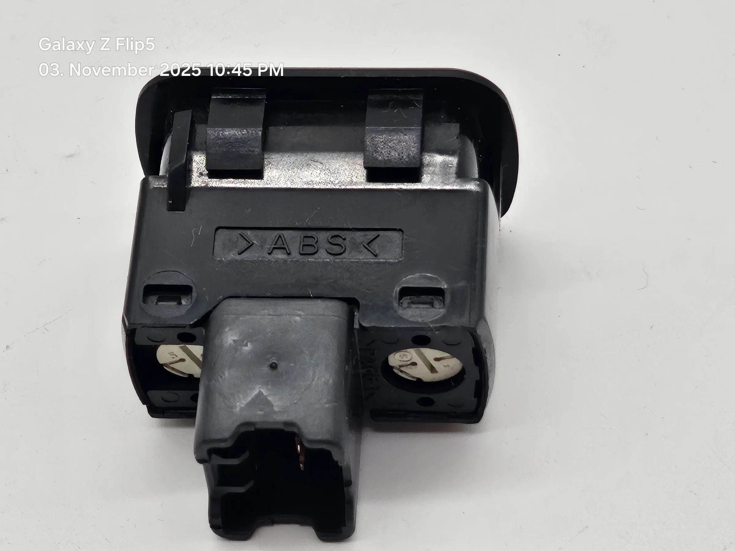 Orig. Daihatsu Terios I 1.3 J1 Schalter Heizung Heckscheibenheizung 322 T322-Y14