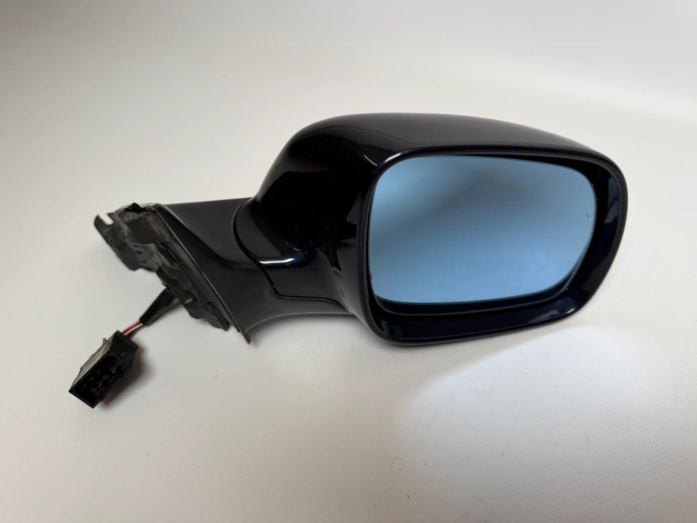 Original Audi A3 / A4 (8L1/8D2) Außenspiegel Rechts Blau RSO225396