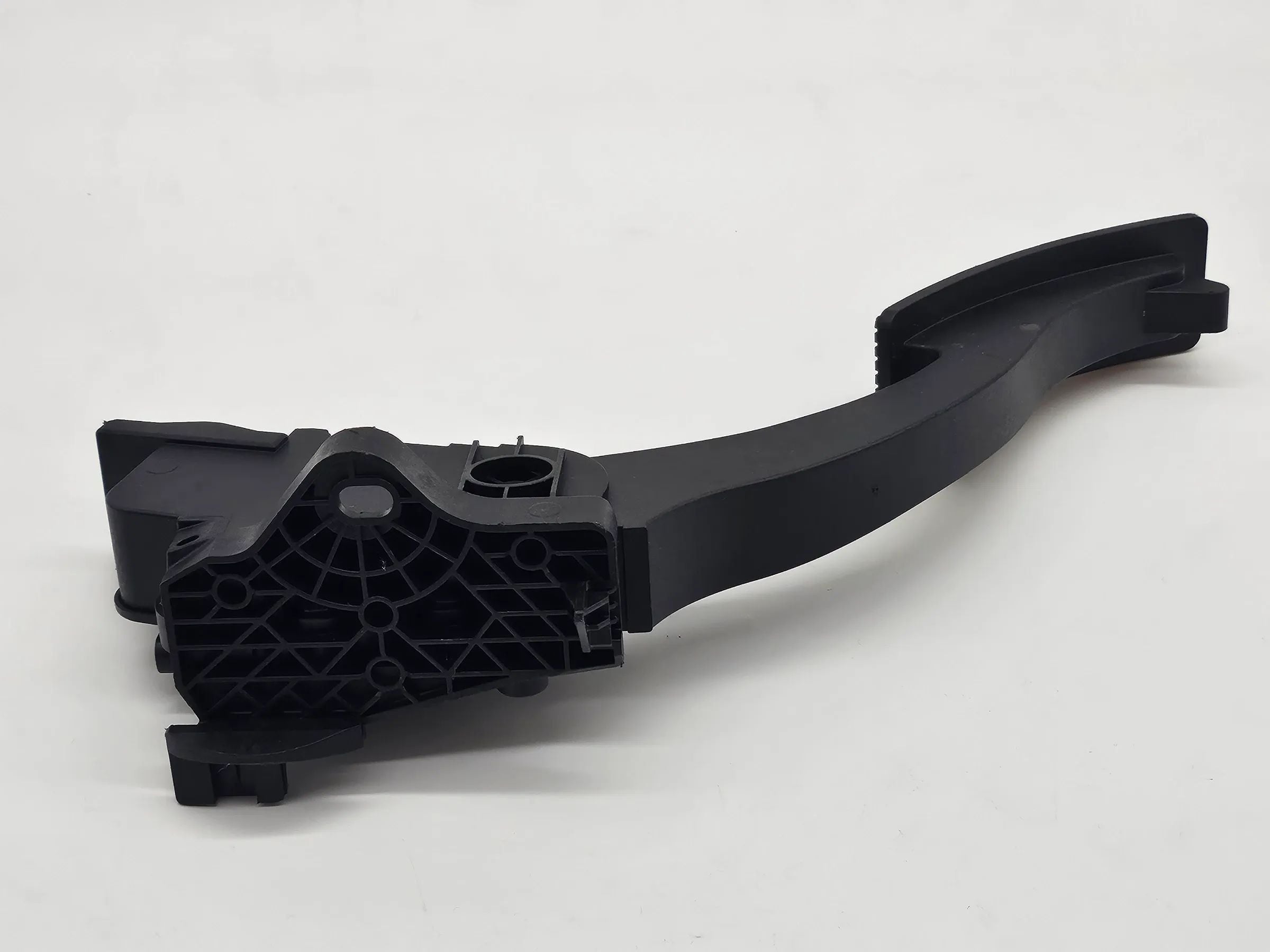 Original MERCEDES-BENZ B-KLASSE W246 Gaspedal Gaspotenziometer A2463001404