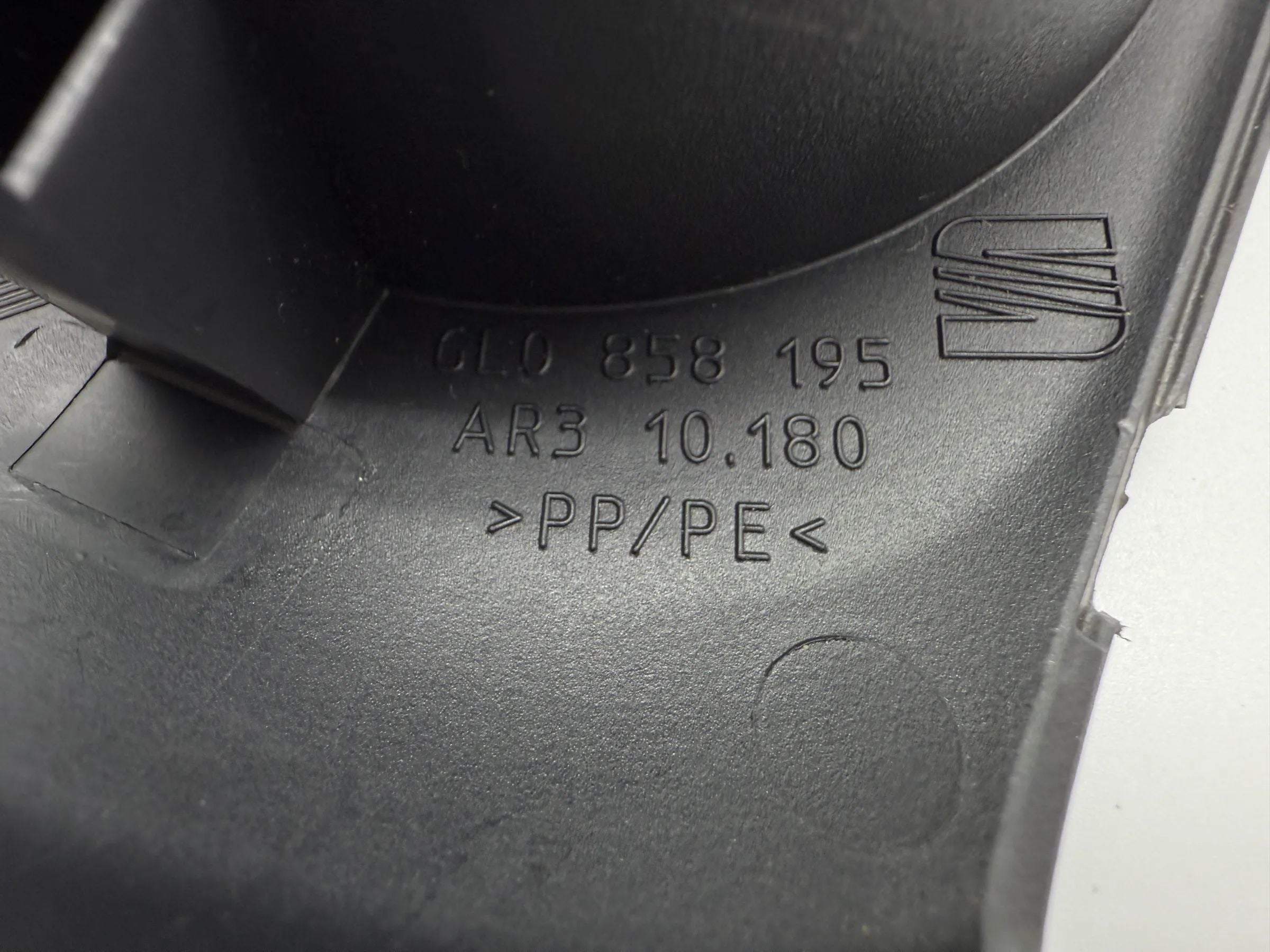 Original Seat Ibiza III 3 (6L1) Cup Holder Storage Bracket 6L0858195