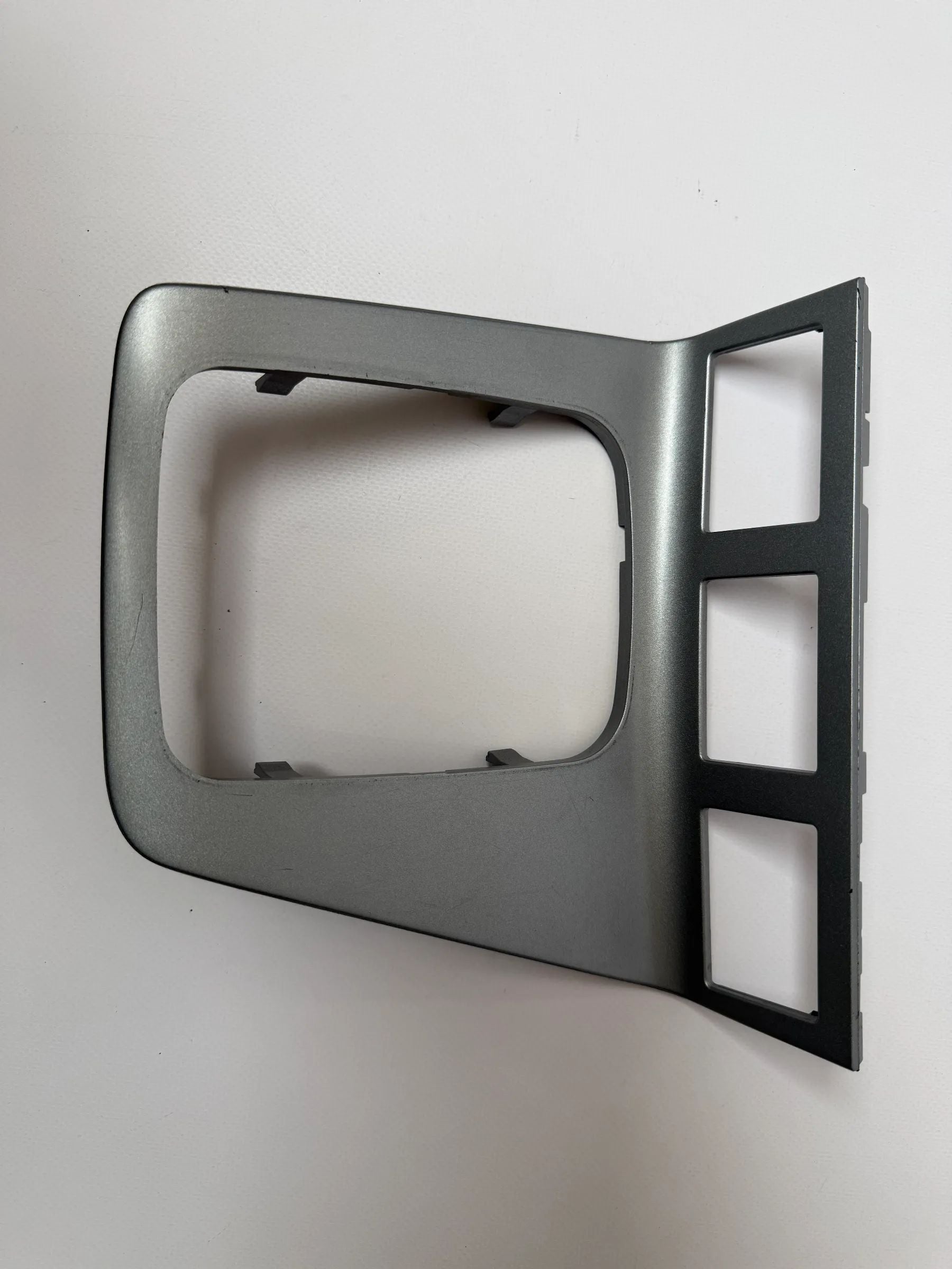 Original Ford Mondeo III B5Y/B4Y/BWY gearshift frame cover trim 5S71A045H77 