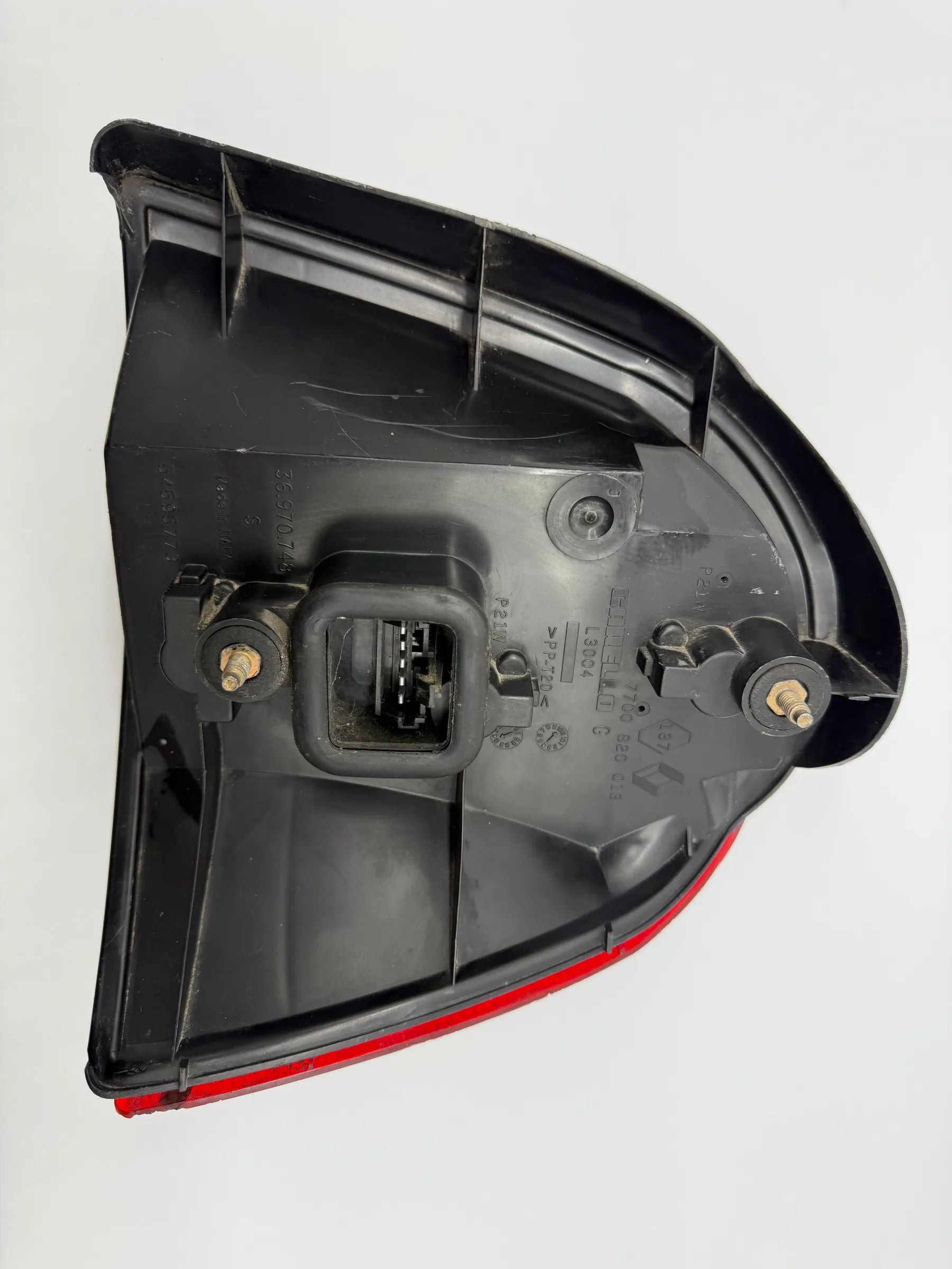 Original Renault Twingo I (C06) rear light left Carello 7700820013 