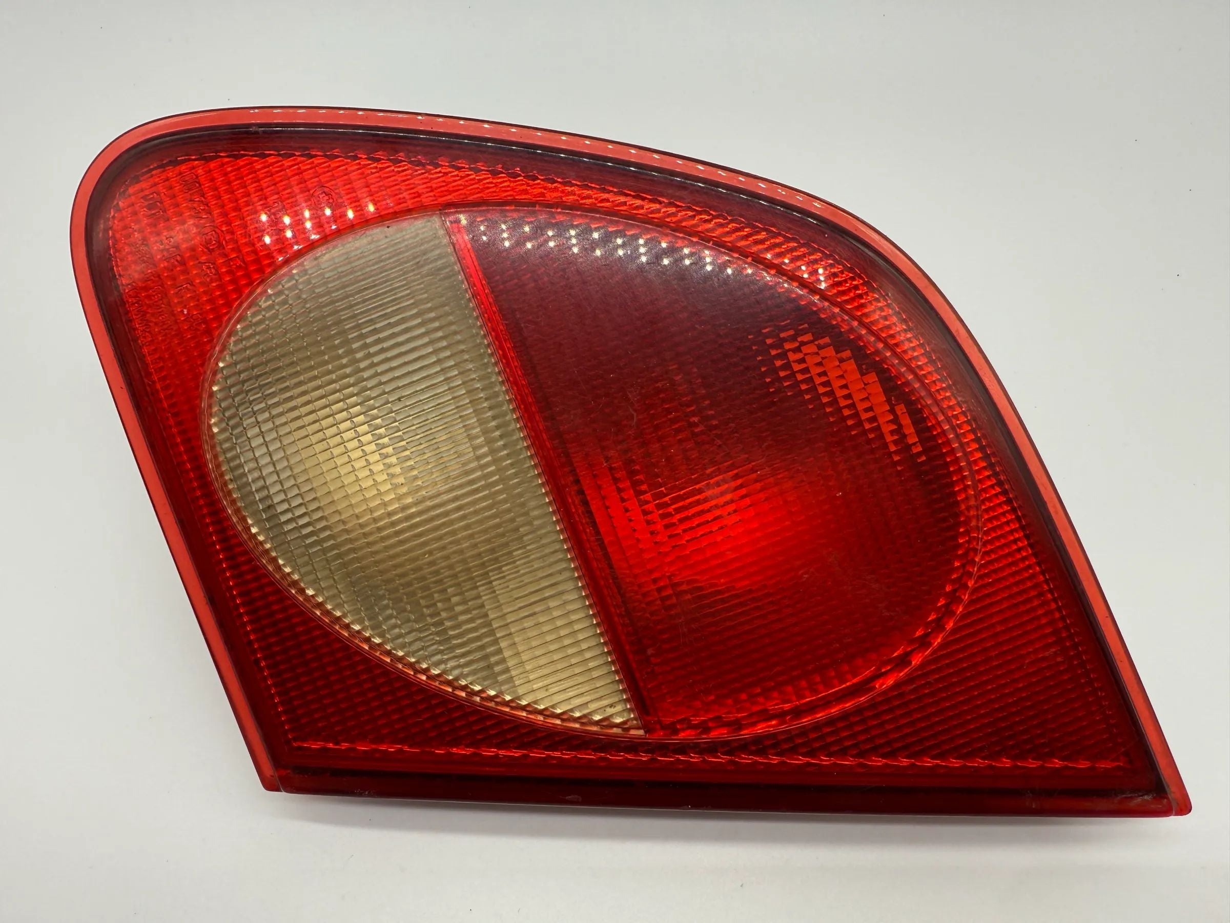 Original Mercedes-Benz E 220 D rear light rear light inside right A2108201064 
