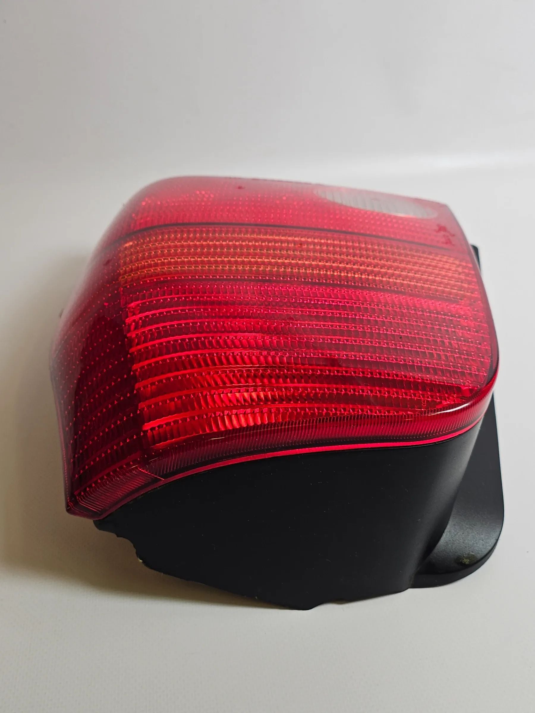 Original Seat Arosa VW Lupo Rücklicht Rückleuchte  Rechts D 38020748