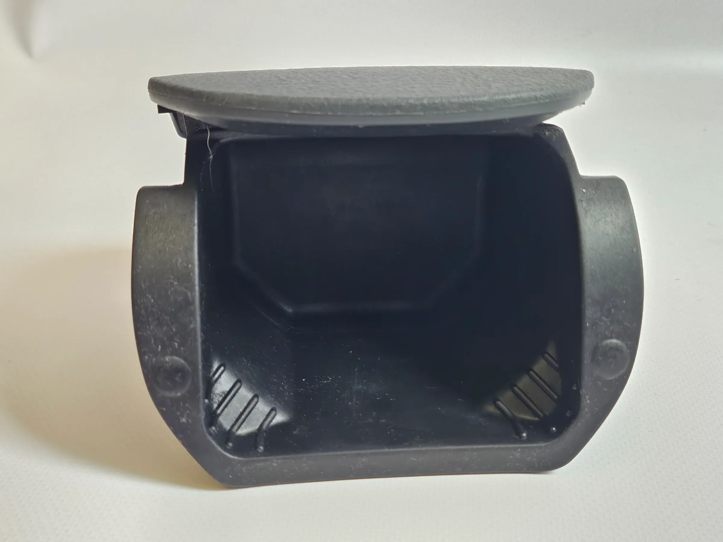 Original Citroen C5 Aschenbecher hinten 9632614577