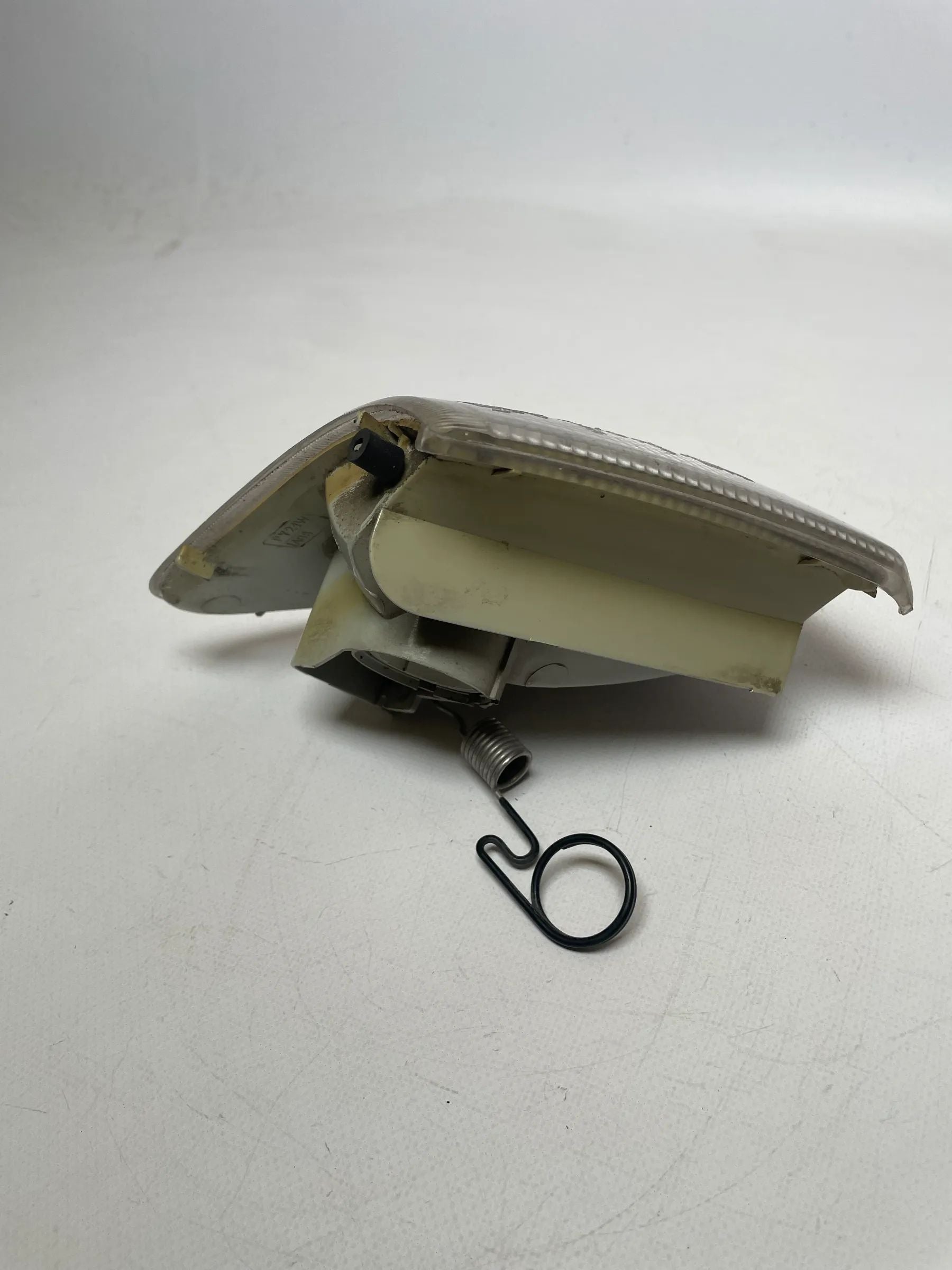 Original Ford Fiesta III 3 Courier Mazda 121 (GFJ/DB) Blinker Links Vorne 139807