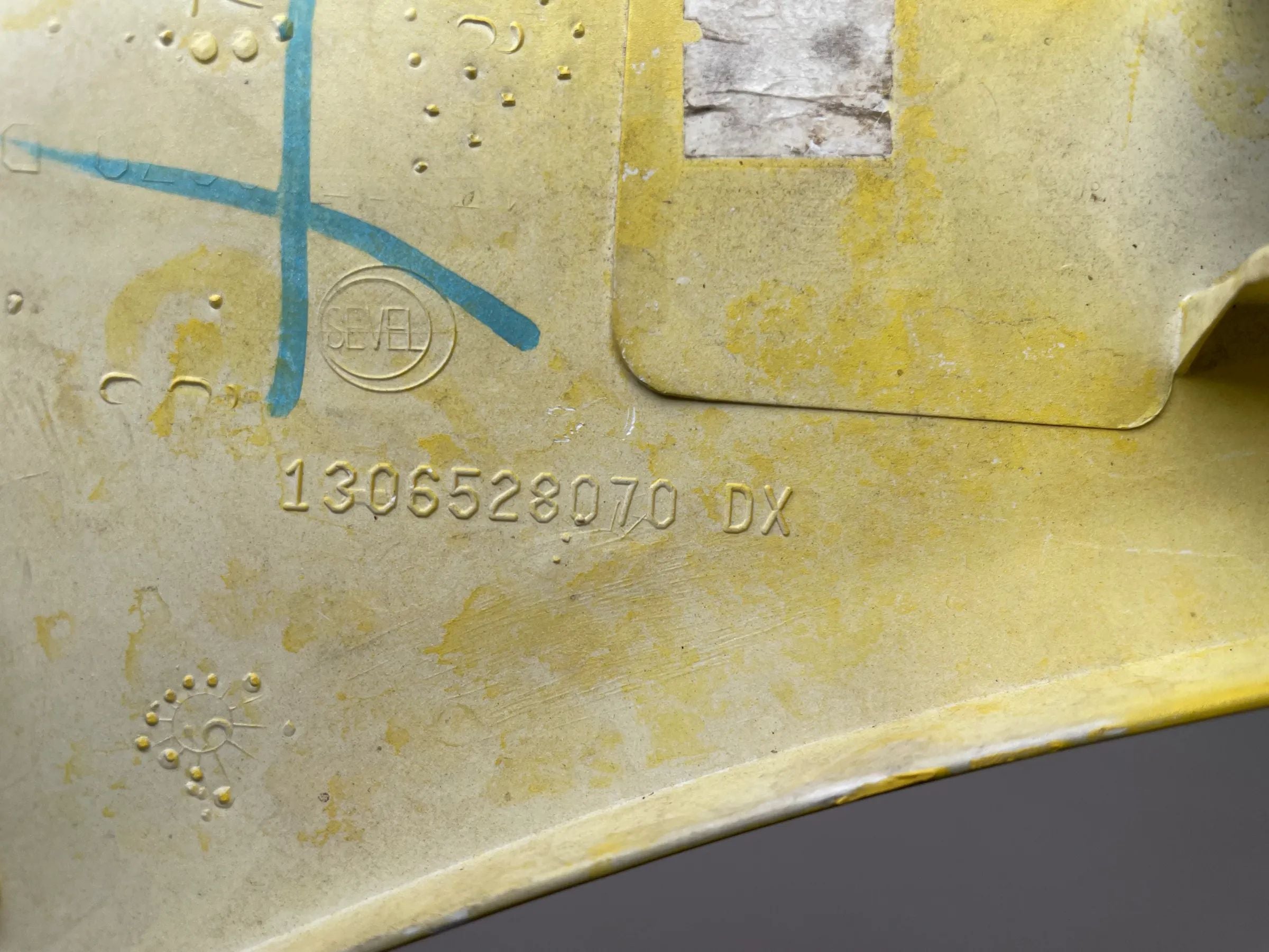 Orig. Fiat Ducato C.-Jumper P.-Boxer Verkleidung Scheinwerfer R 1306528070DX